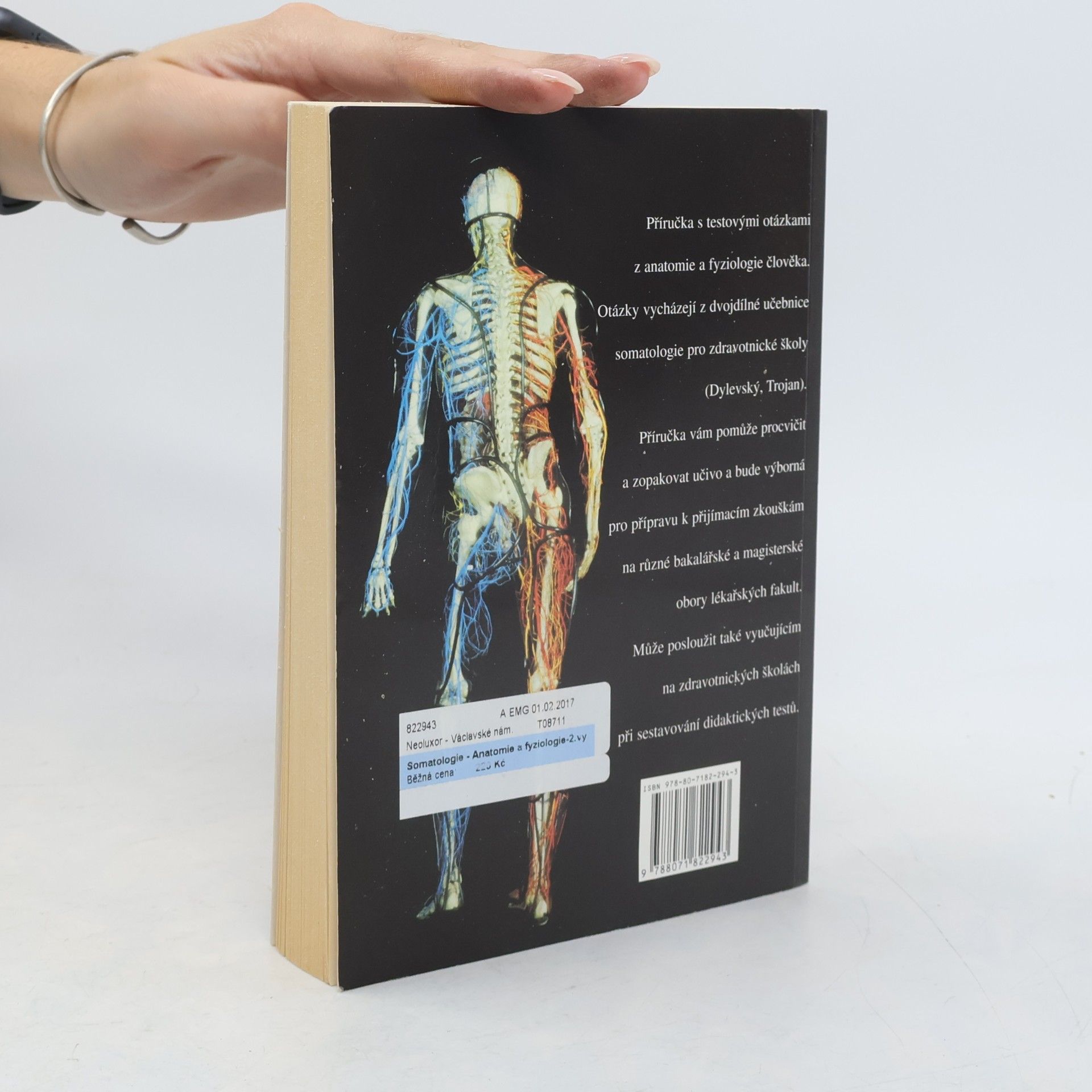 Vlastimila Chalupová-Karlovská Somatologie. Anatomie a fyziologie člověka. 630 testových otázek a odpovědí