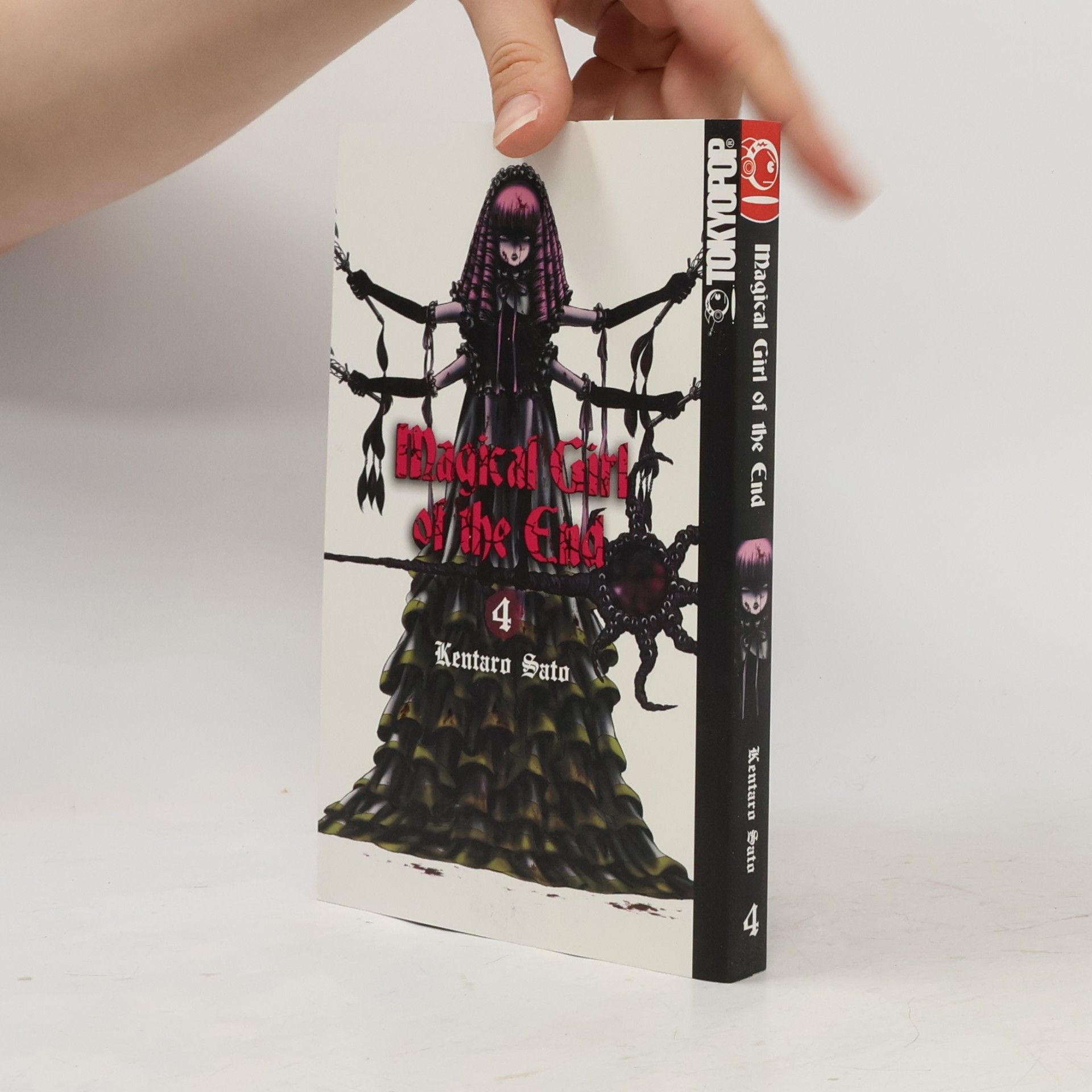 Magical girl of the end 4