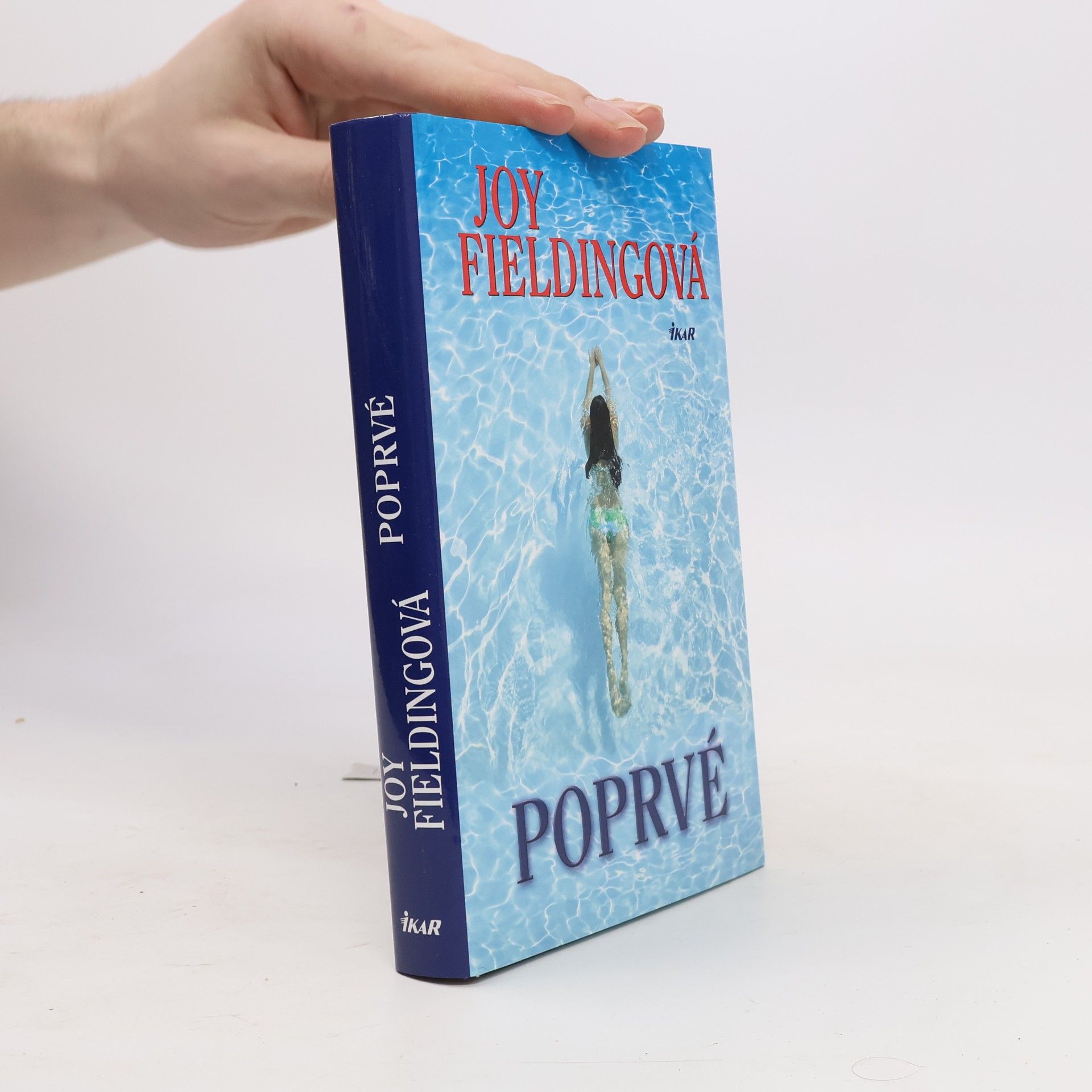 Joy Fielding Poprvé