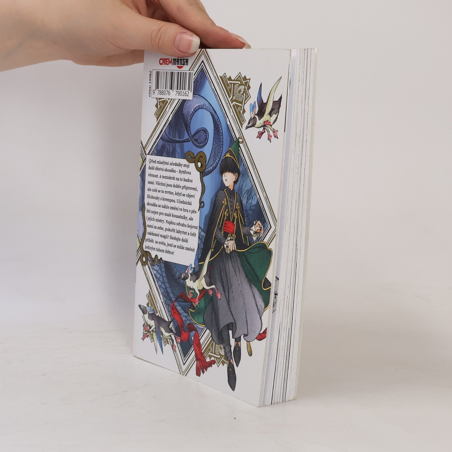 Kamome Shirahama Ateliér špičatých klobouků 4