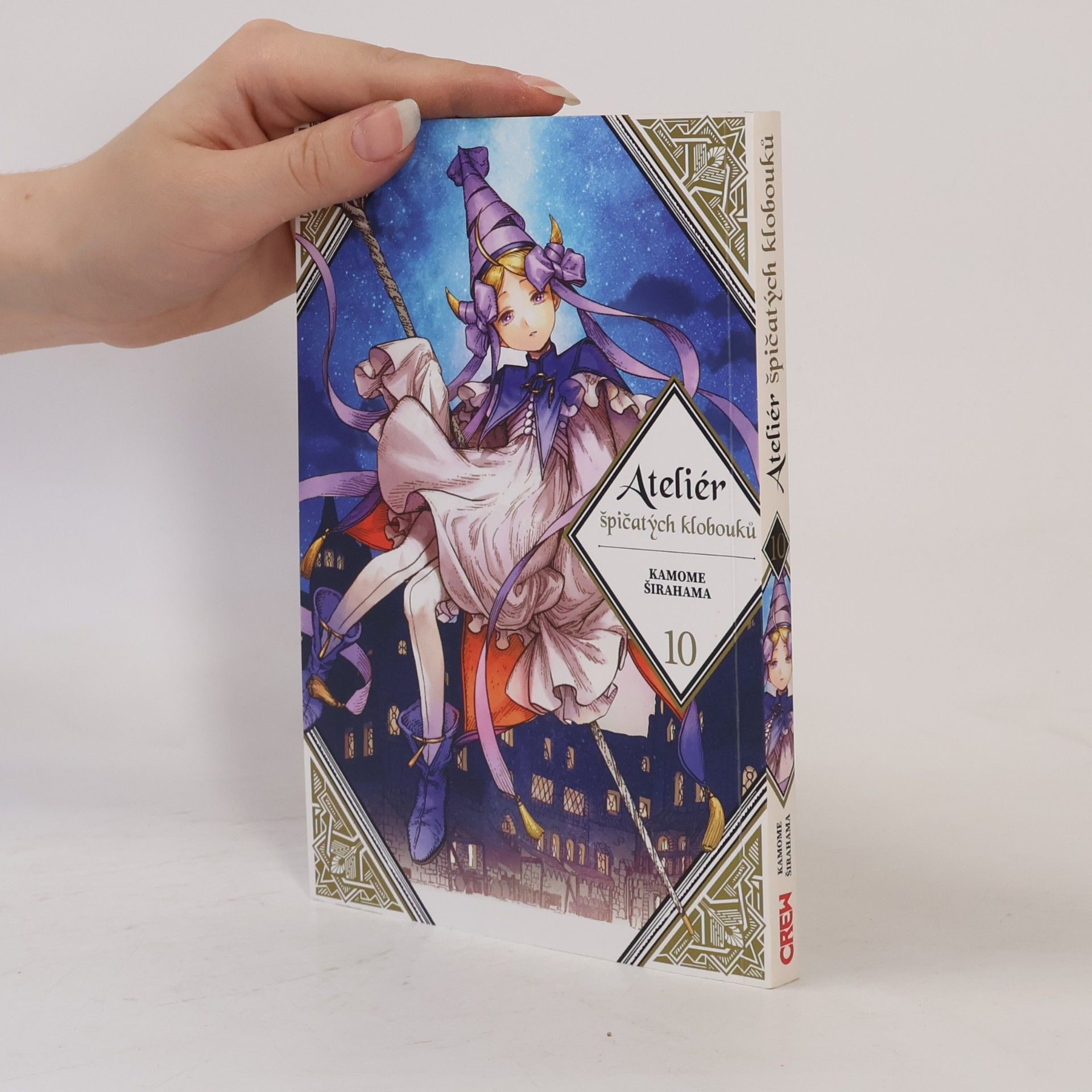 Kamome Shirahama Ateliér špičatých klobouků 10