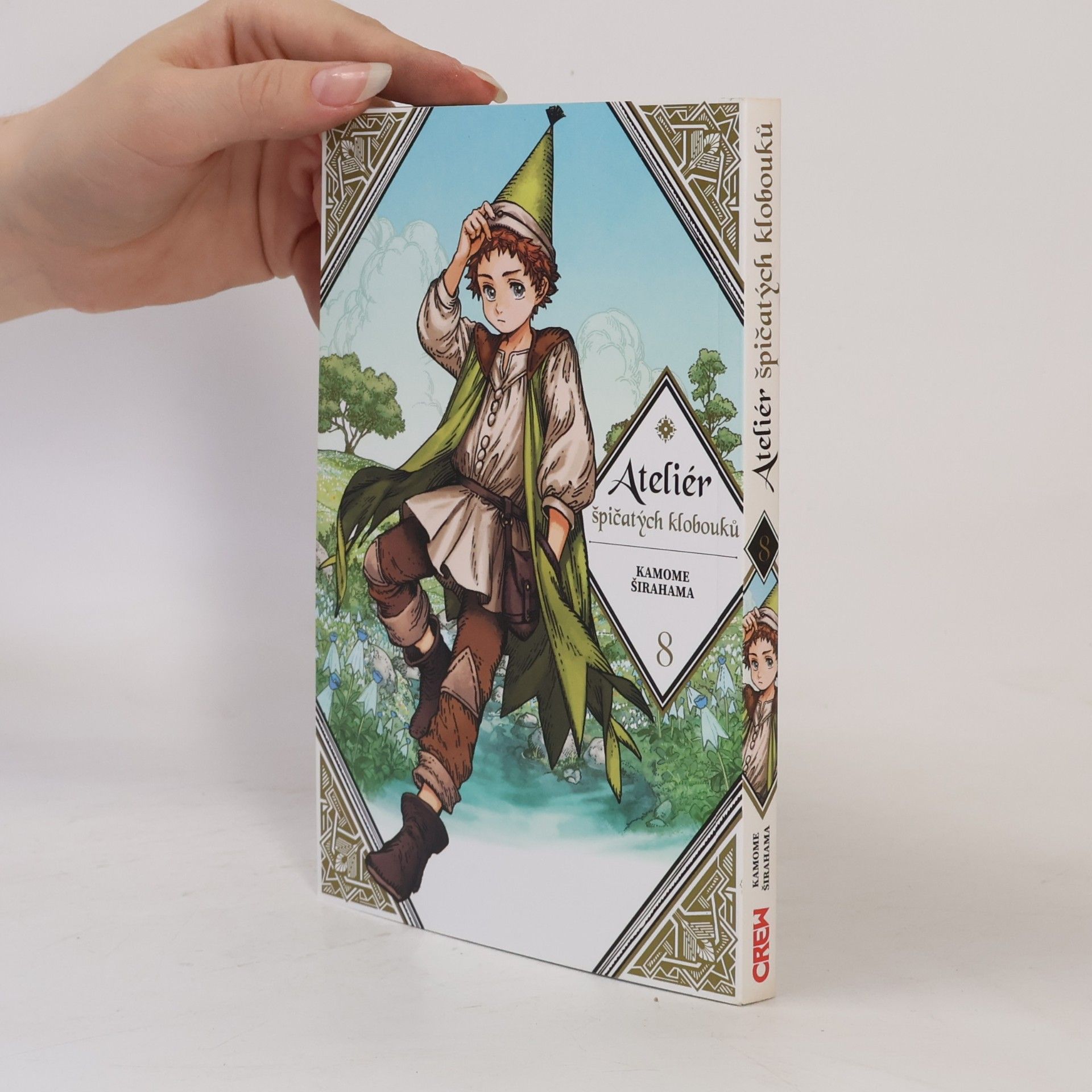 Kamome Shirahama Ateliér špičatých klobouků 8
