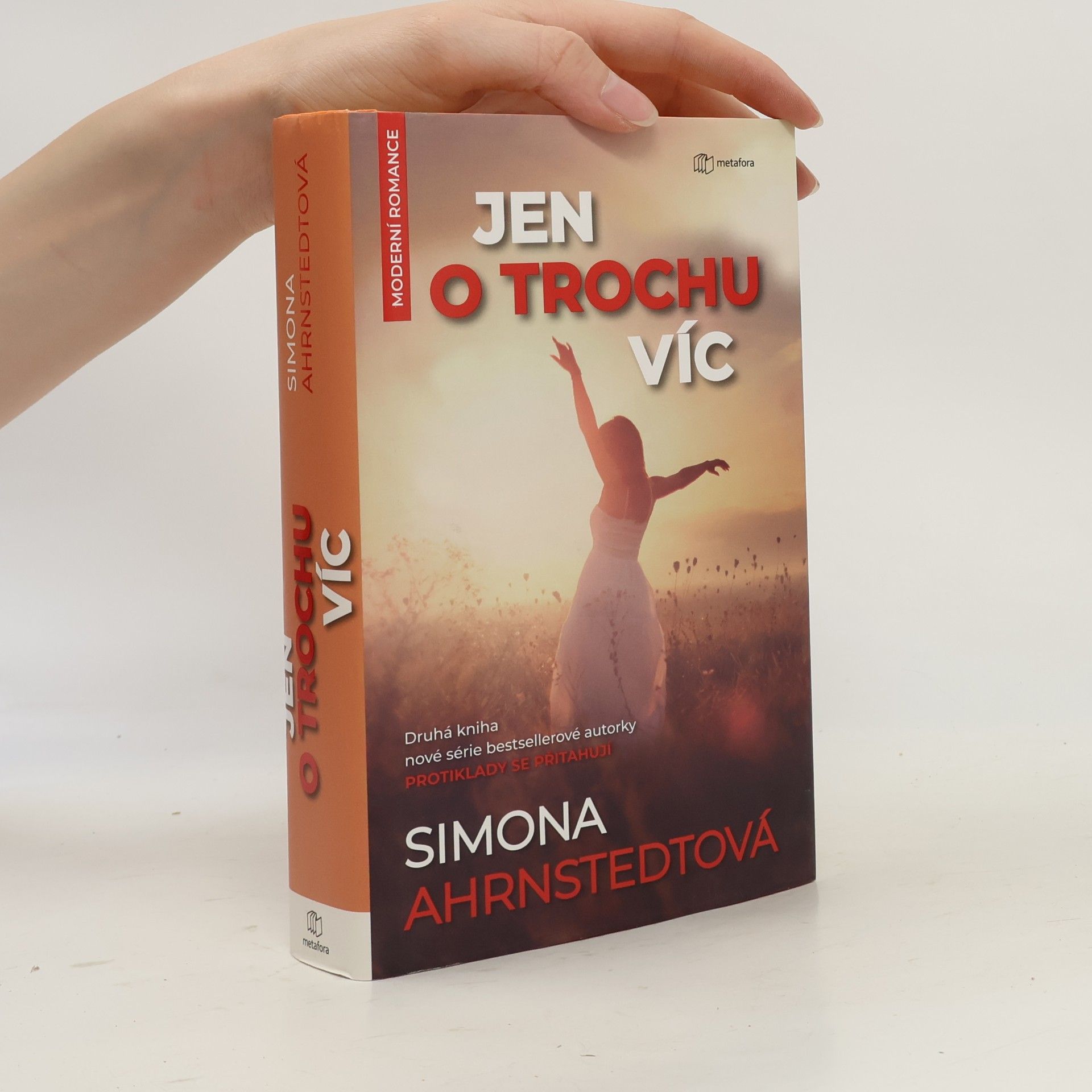 Simona Ahrnstedt Jen o trochu víc