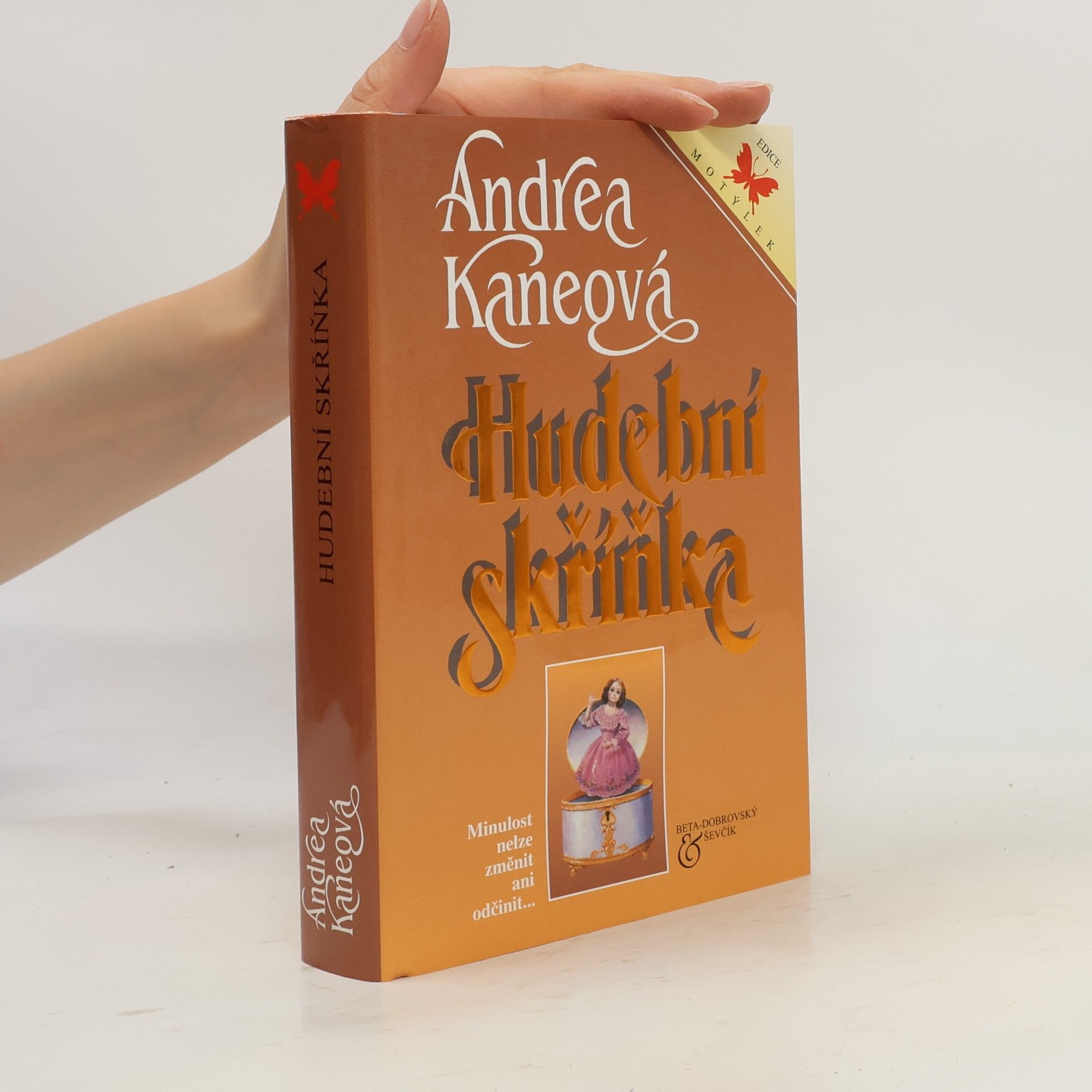 Andrea Kane Hudební skříňka