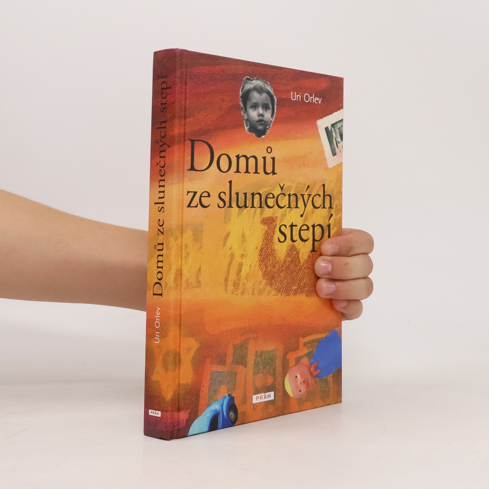 Uri Orlev Domů ze slunečných stepí