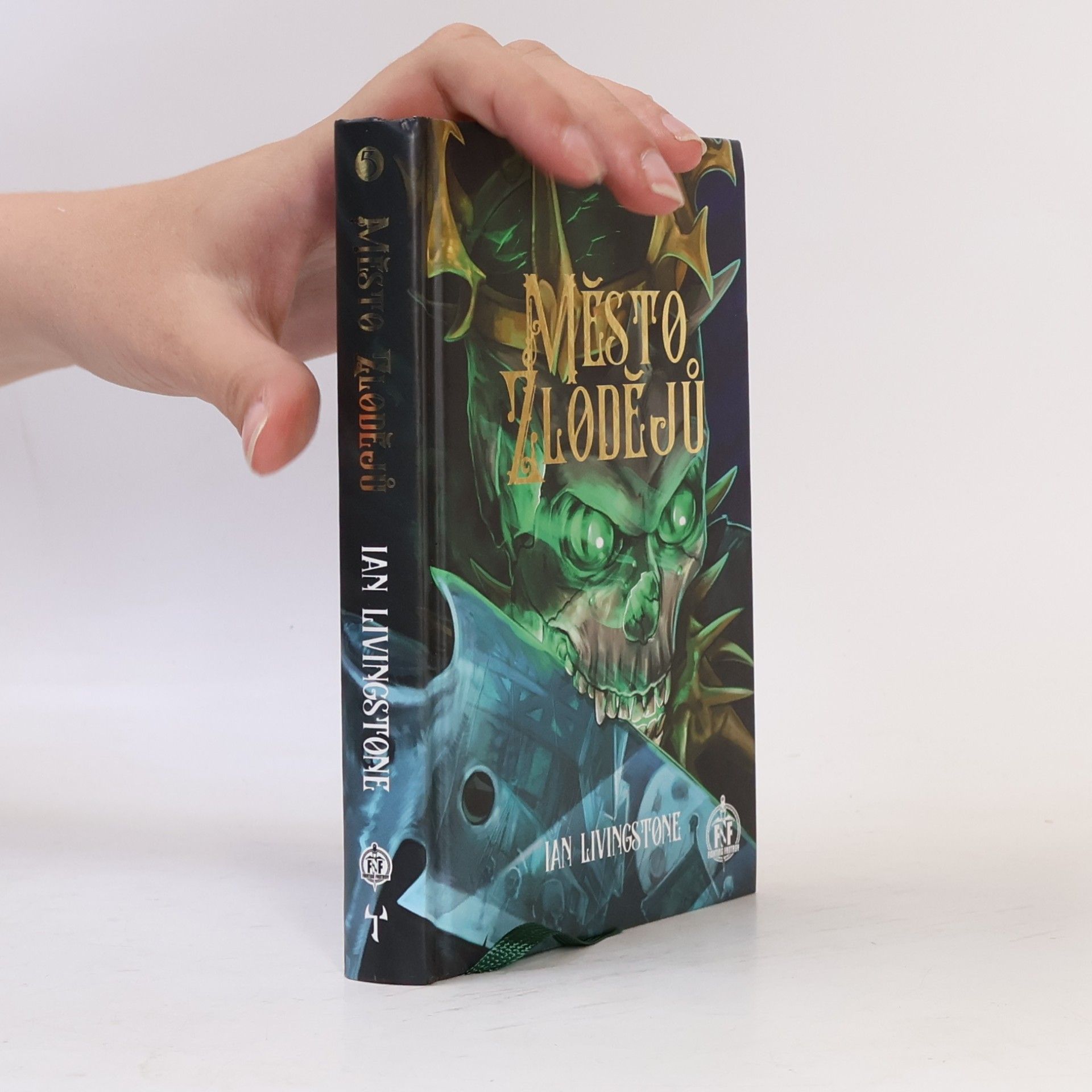 Ian Livingstone Město zlodějů