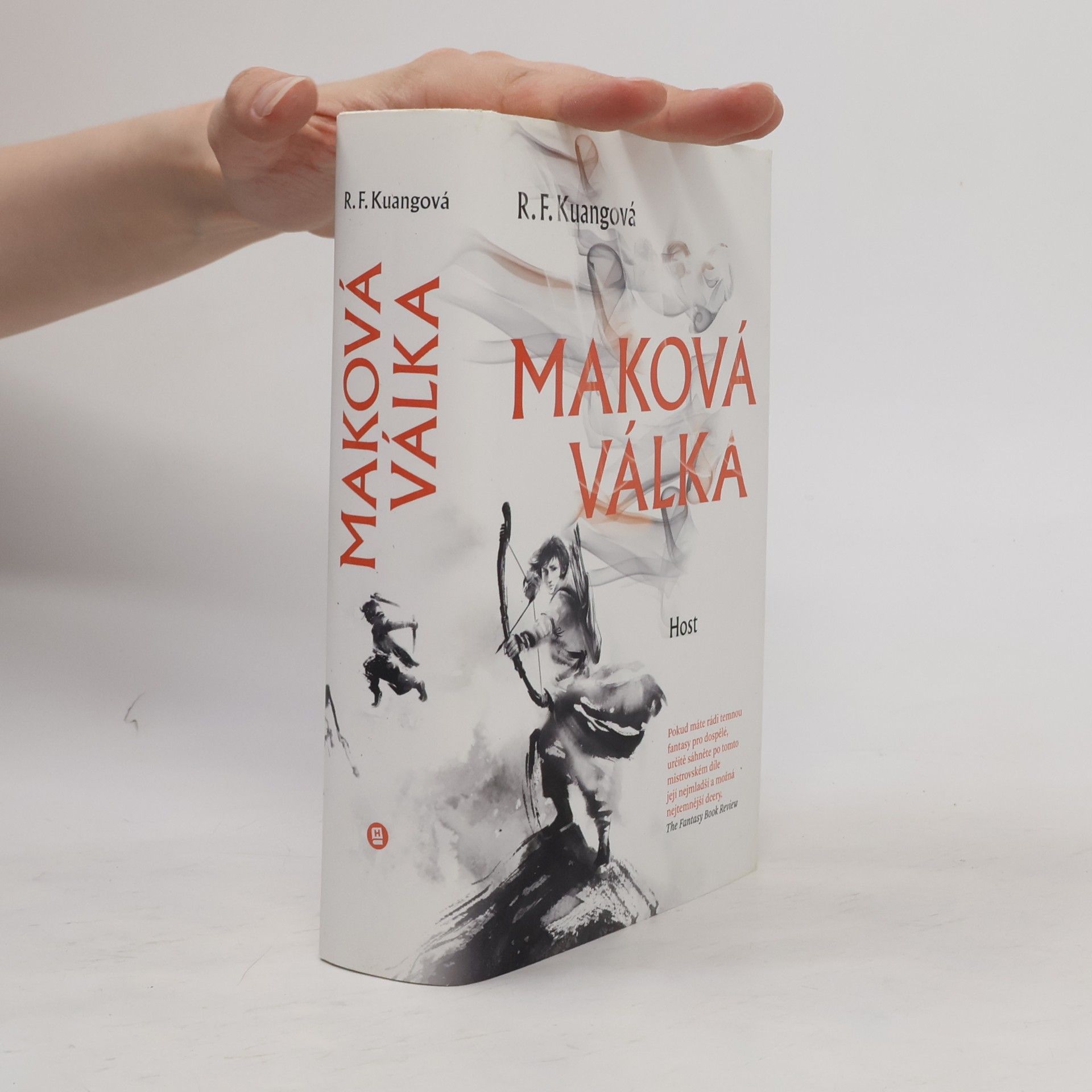 Rebecca Kuang Maková válka
