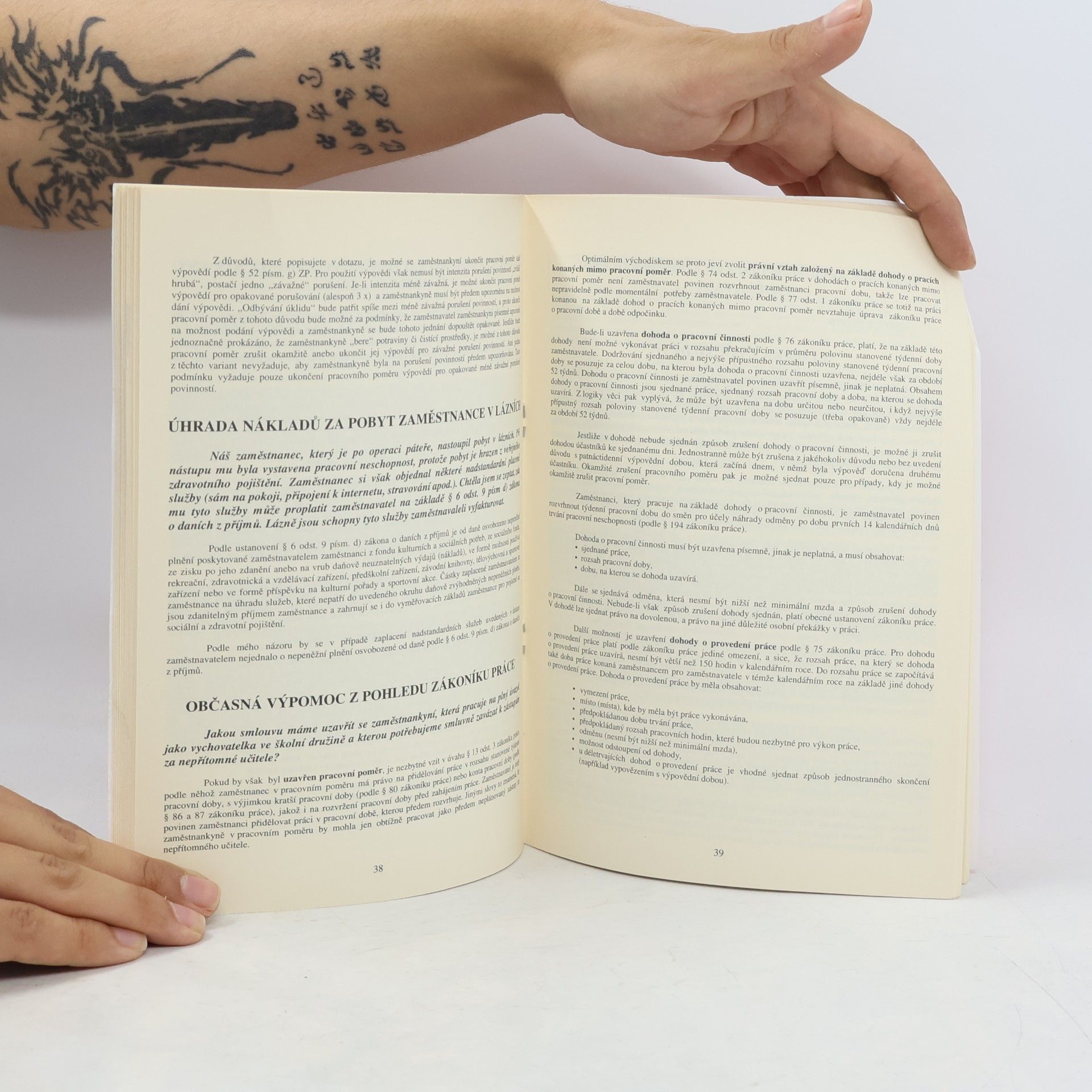 Autorenkollektiv Problémy ve školství (otázky a odpovědi) 30