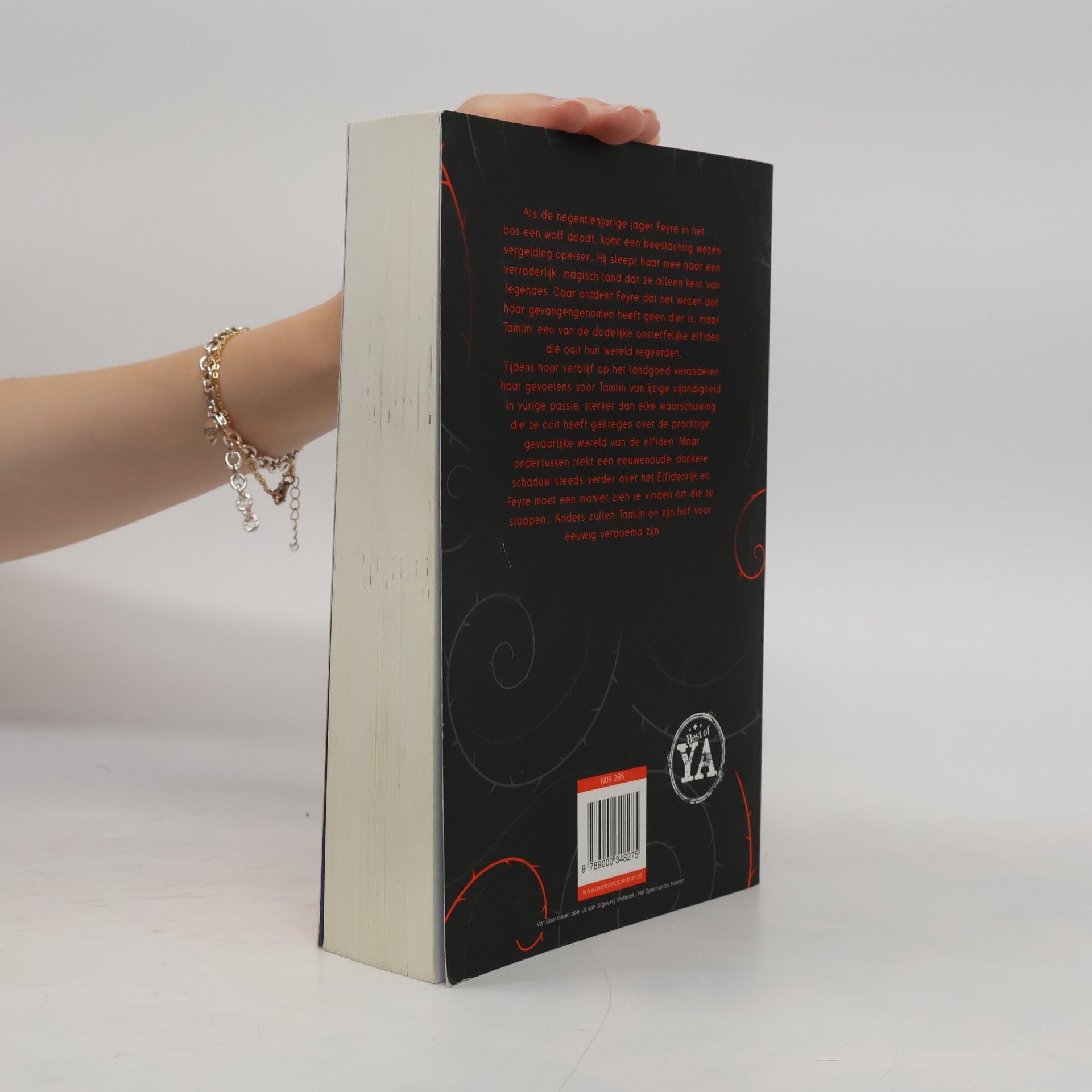 Sarah J. Maas Hof van doorns en rozen