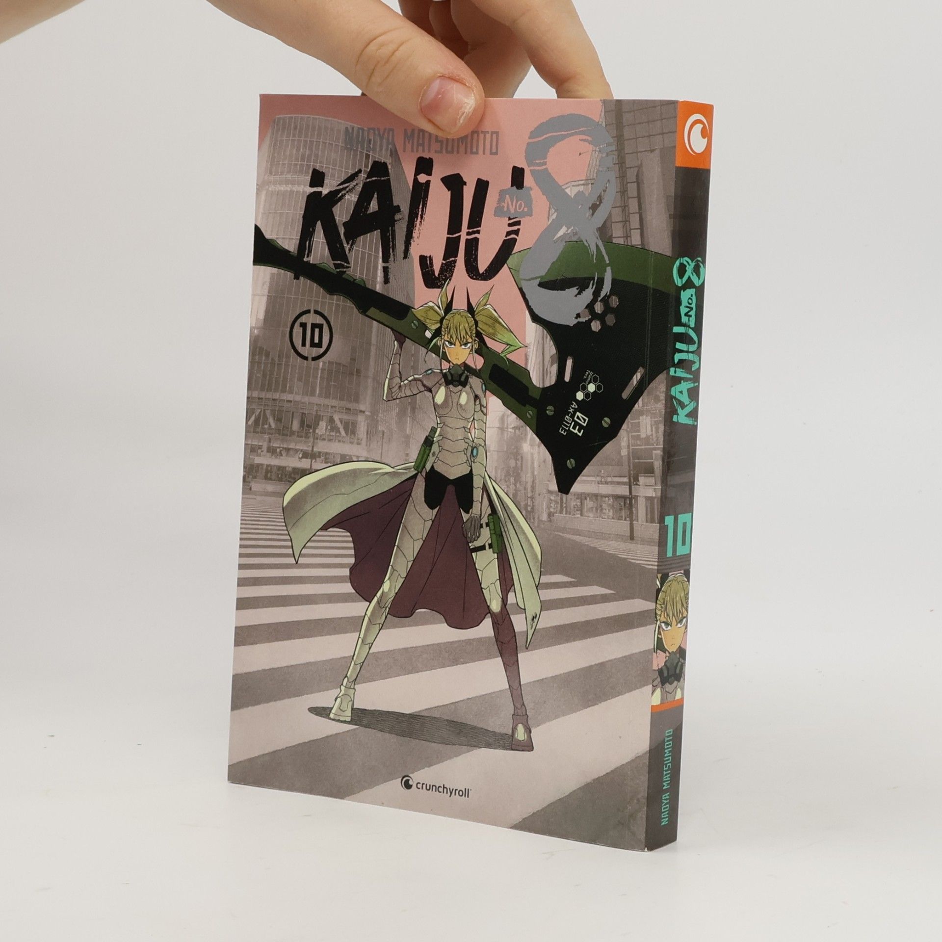 Naoja Macumoto Kaiju No. 8. Band 10