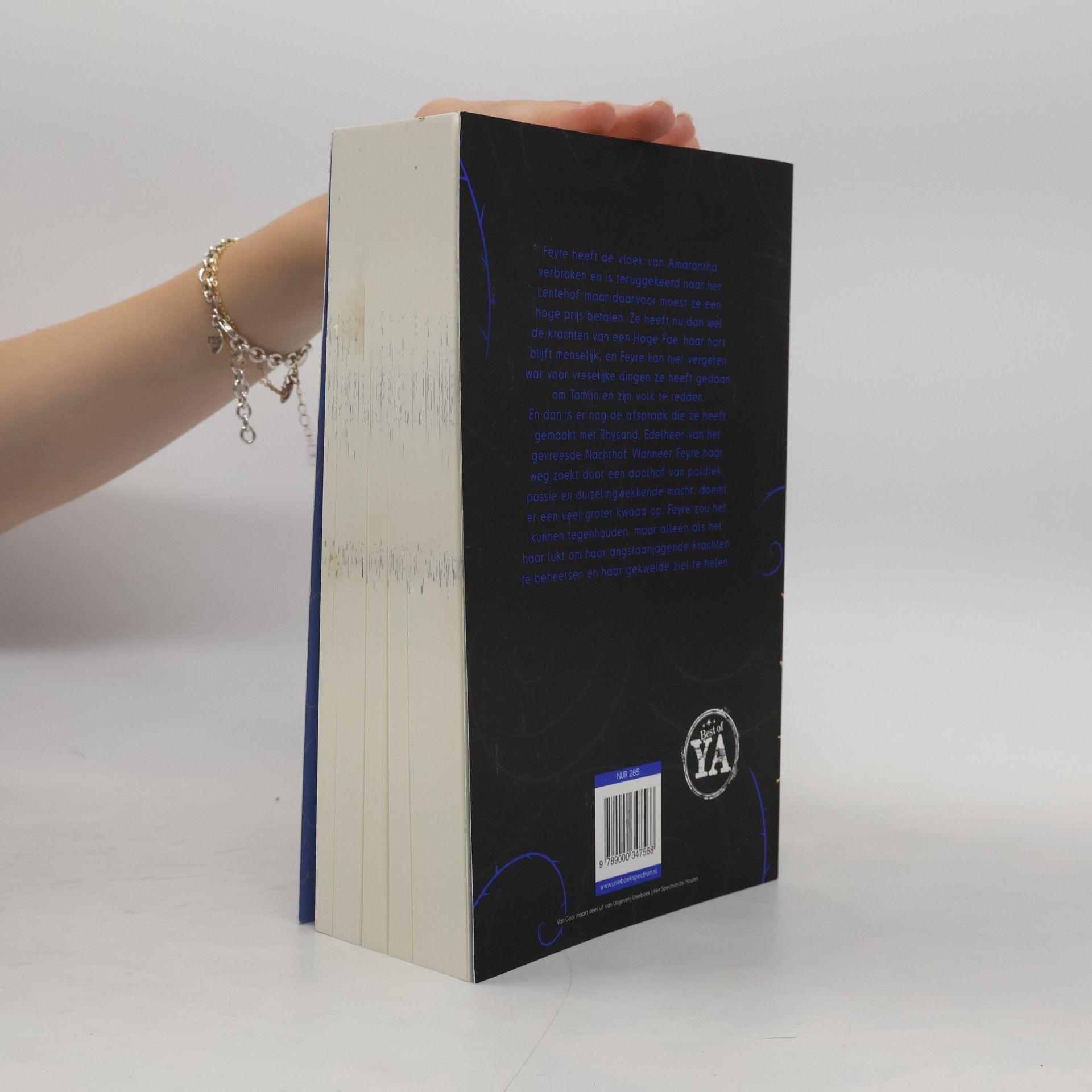 Sarah J. Maas Hof van Doorns en Rozen - 2: Hof van Mist en Woede