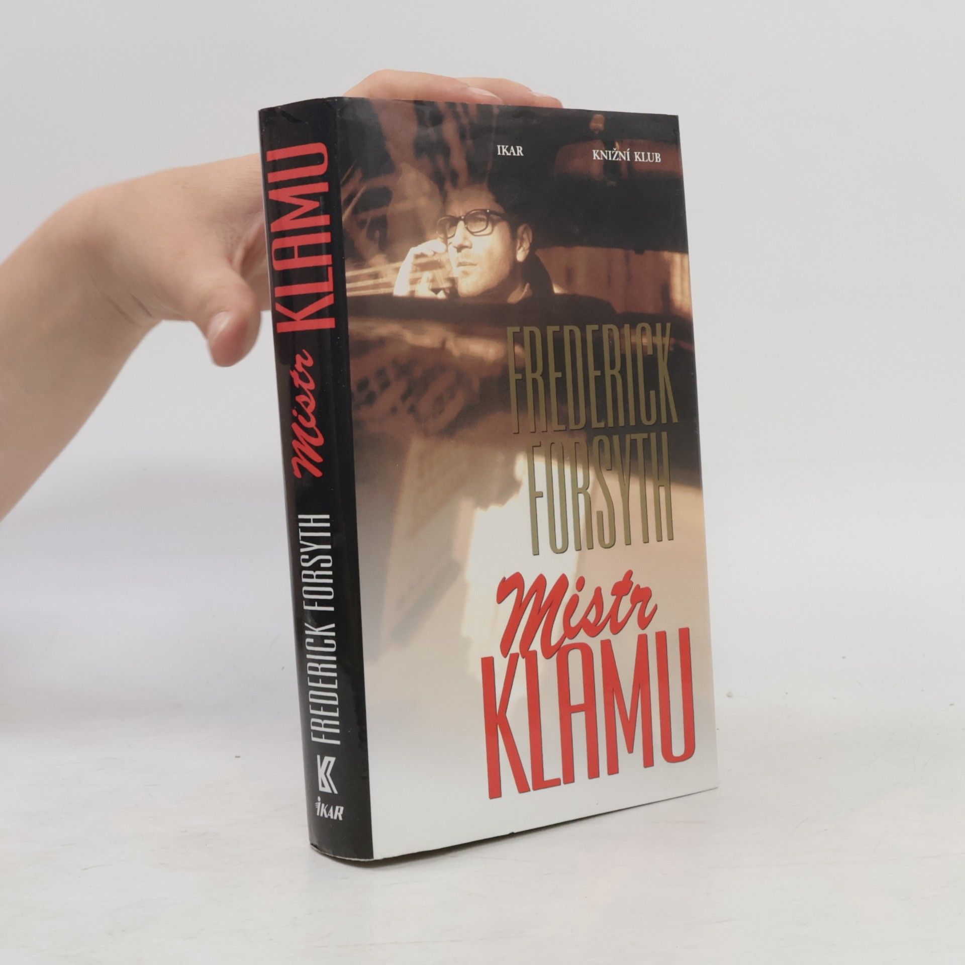 Frederick Forsyth Mistr klamu