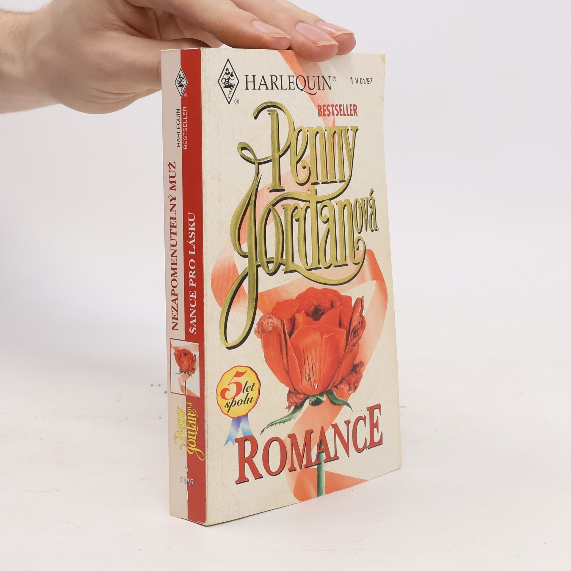 Penny Jordan Romance: Šance pro lásku / Nezapomenutelný muž