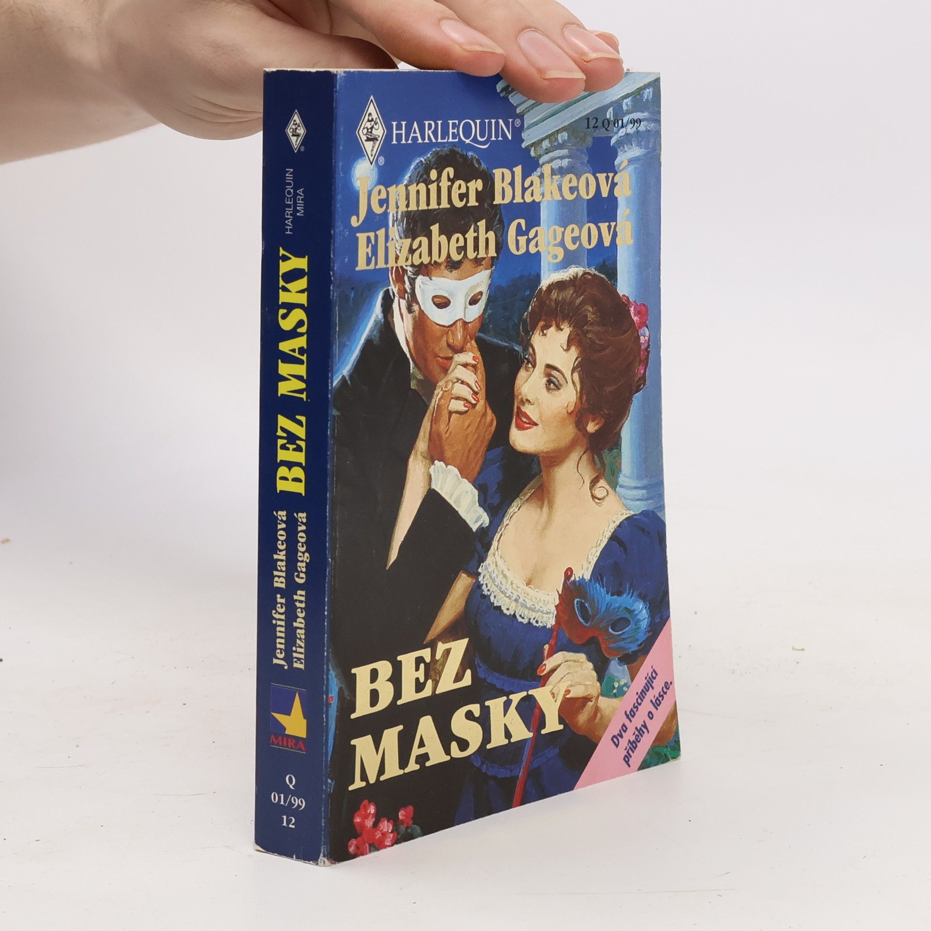 Elizabeth Gage Bez masky