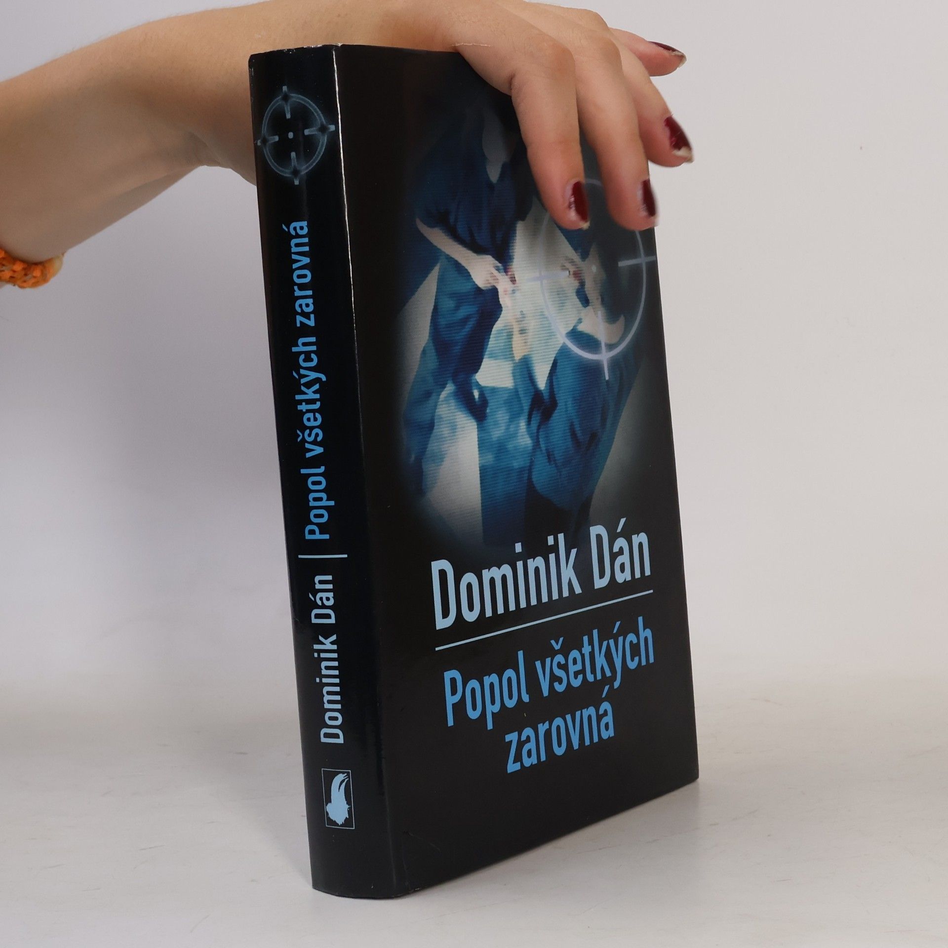 Dominik Dán Popol všetkých zarovná