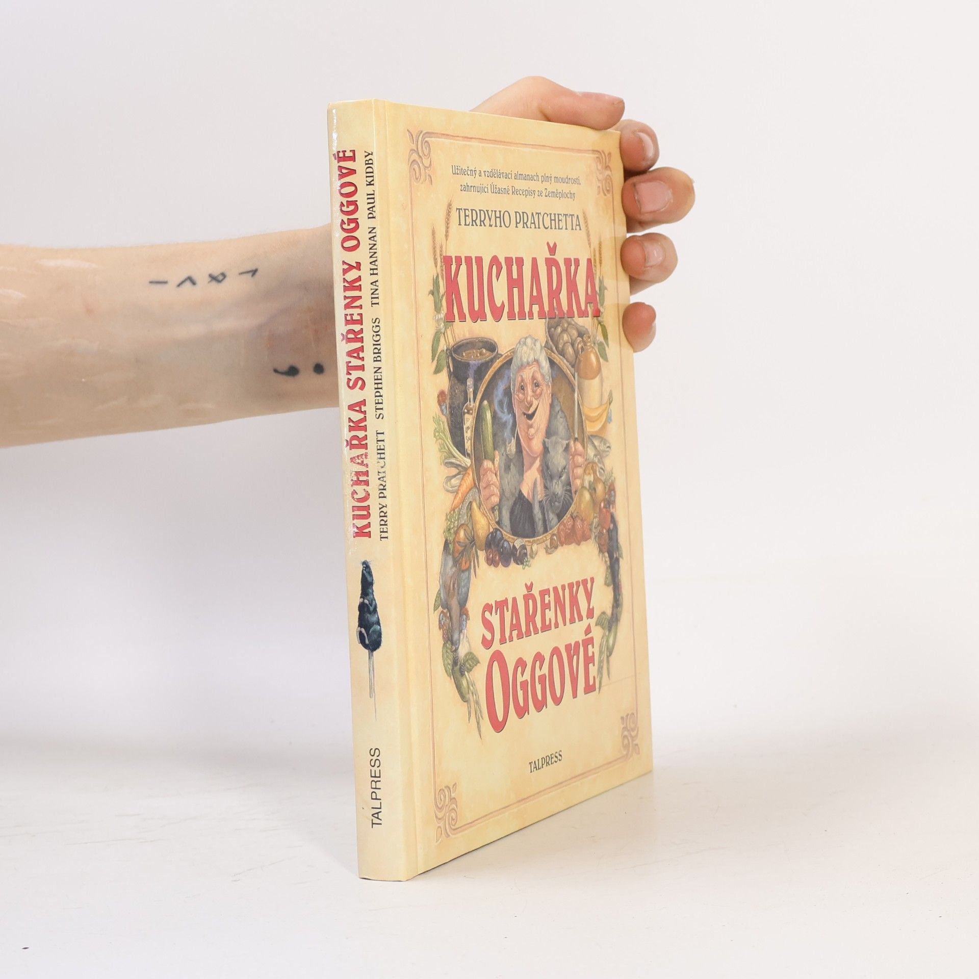 Terry Pratchett Kuchařka stařenky Oggové
