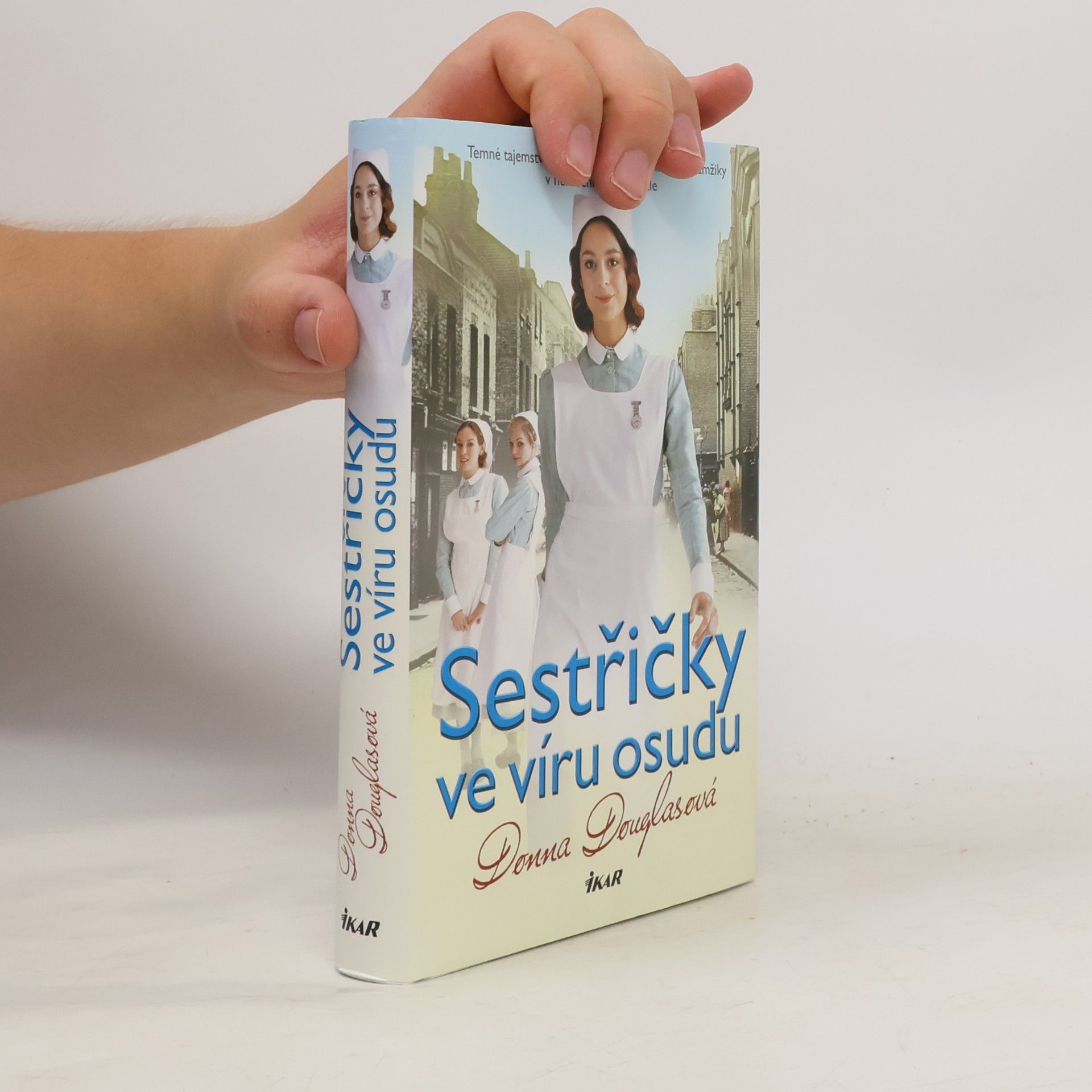 Donna Douglas Sestřičky ve víru osudu
