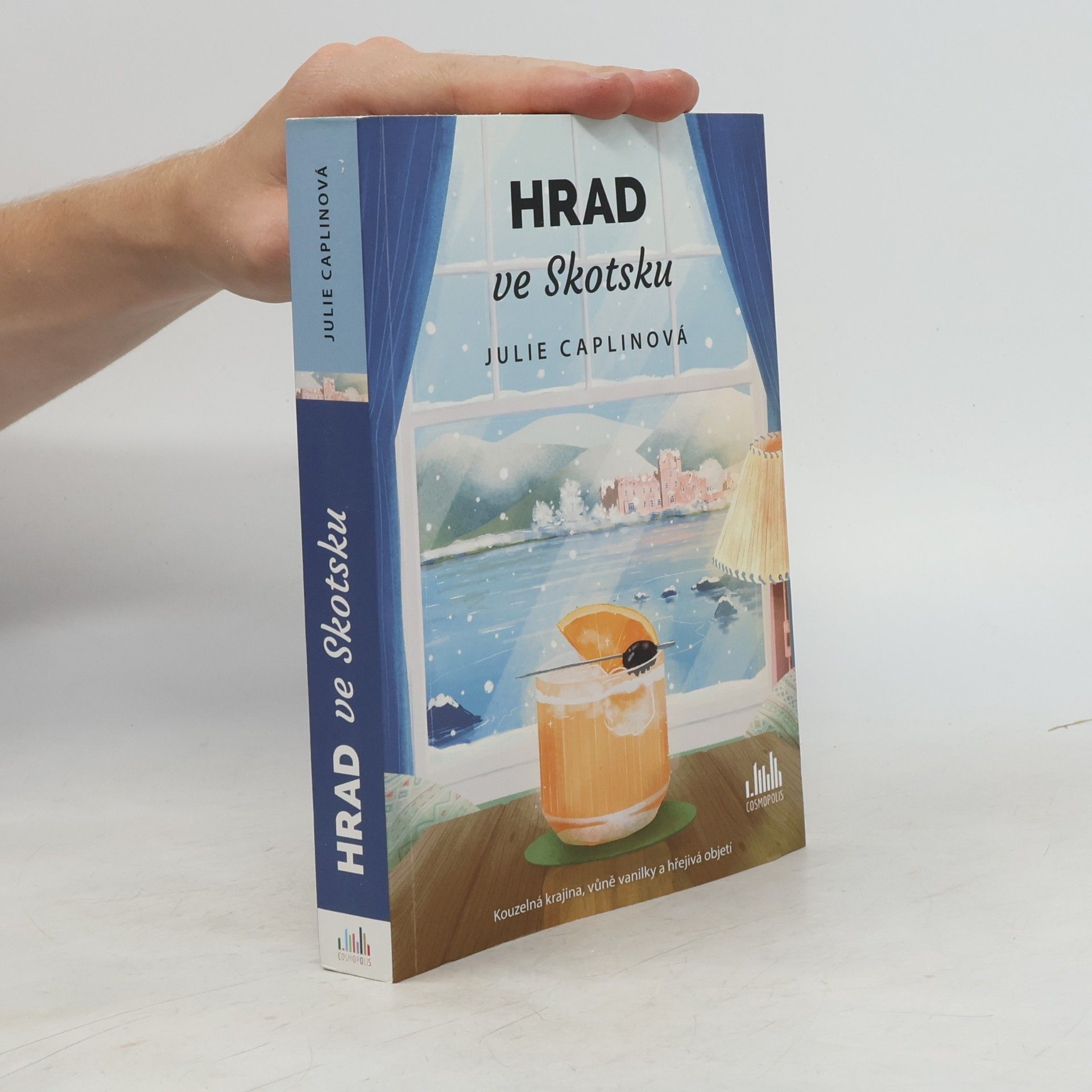Julie Caplinová Hrad ve Skotsku