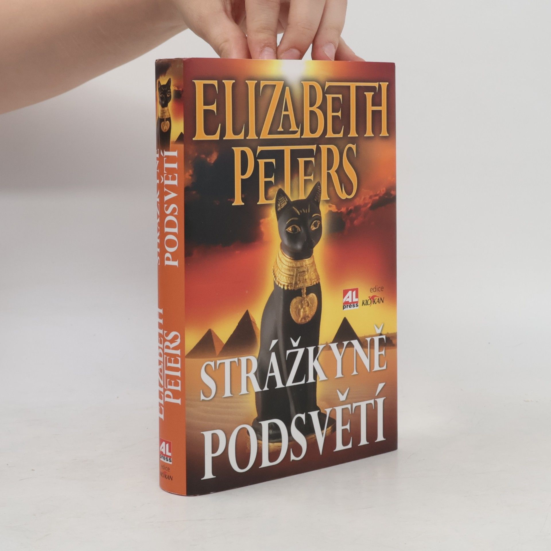 Elizabeth Peters Strážkyně podsvětí
