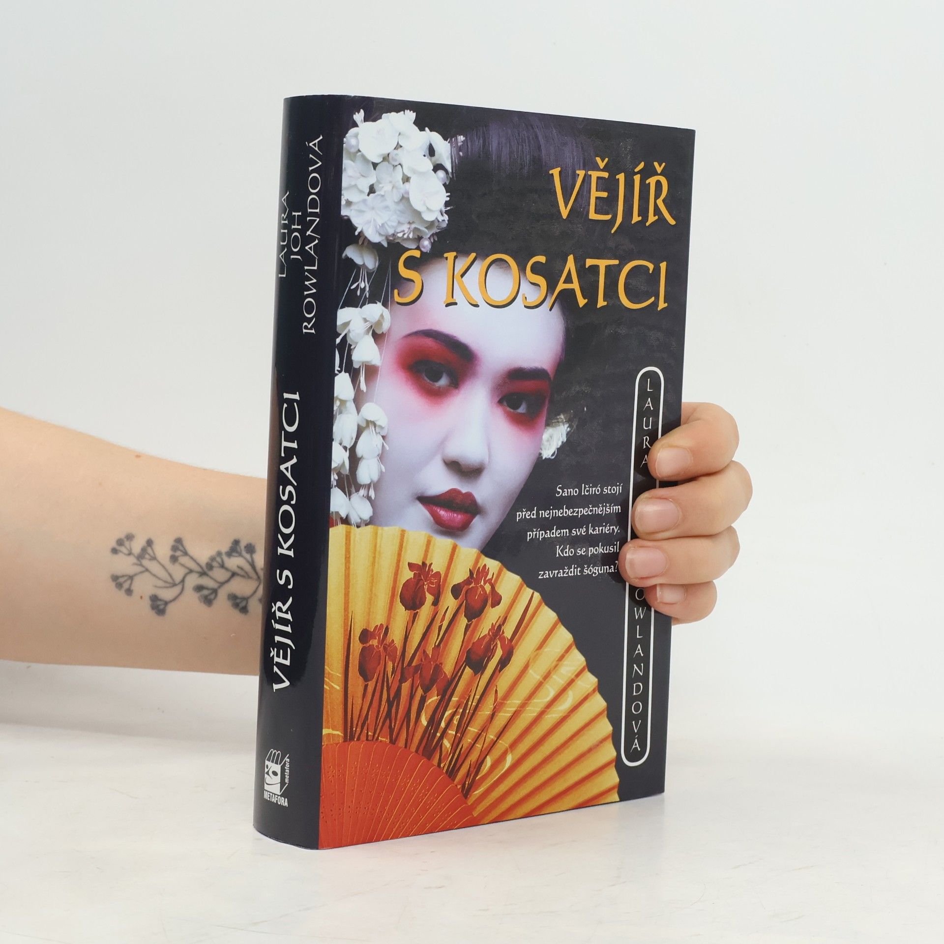 Laura Joh Rowland Vějíř s kosatci