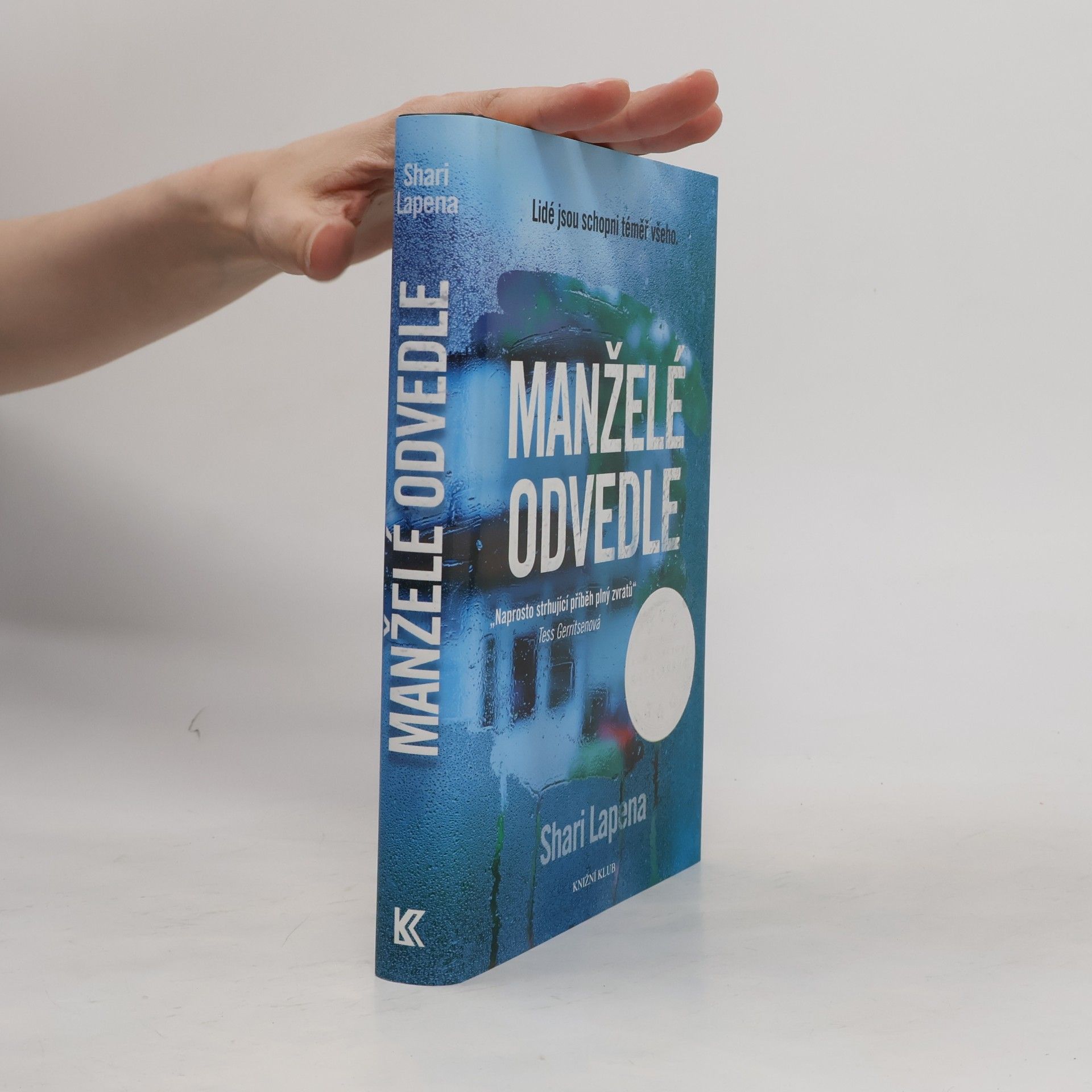 Shari Lapena Manželé odvedle