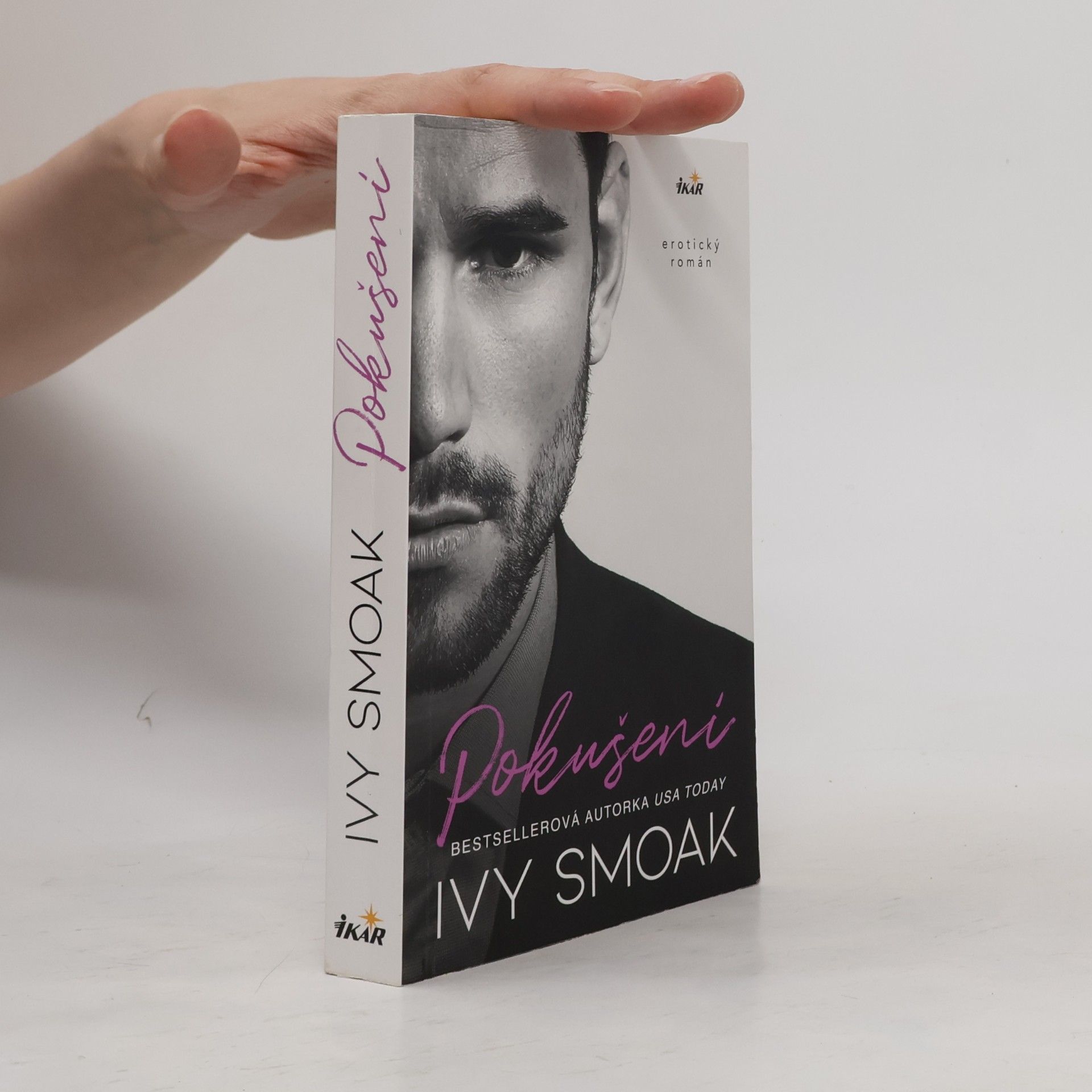 Ivy Smoak Pokušení