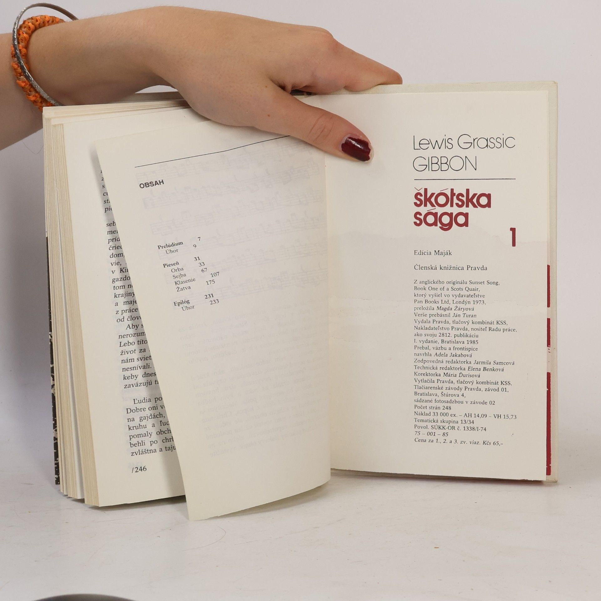 L. G. Gibbon Škótska sága. Sivá žula