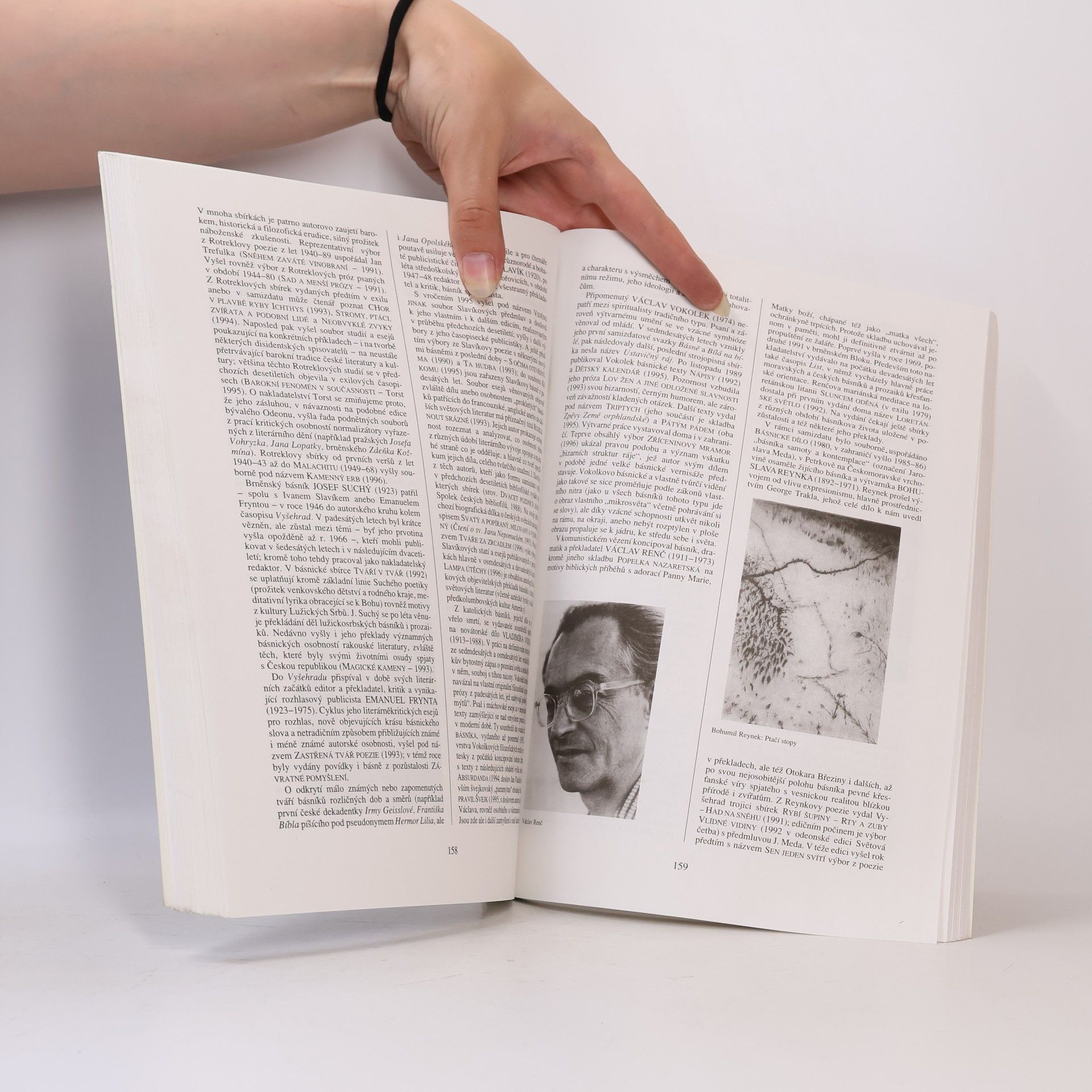 Collectif d'auteurs Přehledné dějiny literatury III. Dějiny české a světové literatury od roku 1945 do současnosti