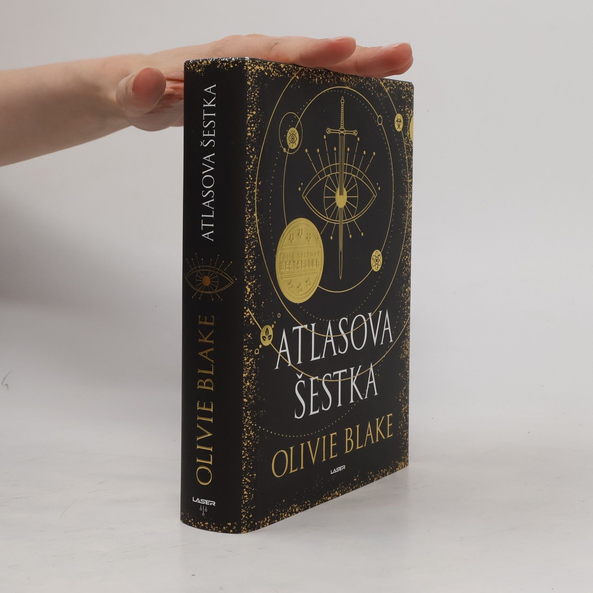 Olivie Blake Atlasova šestka