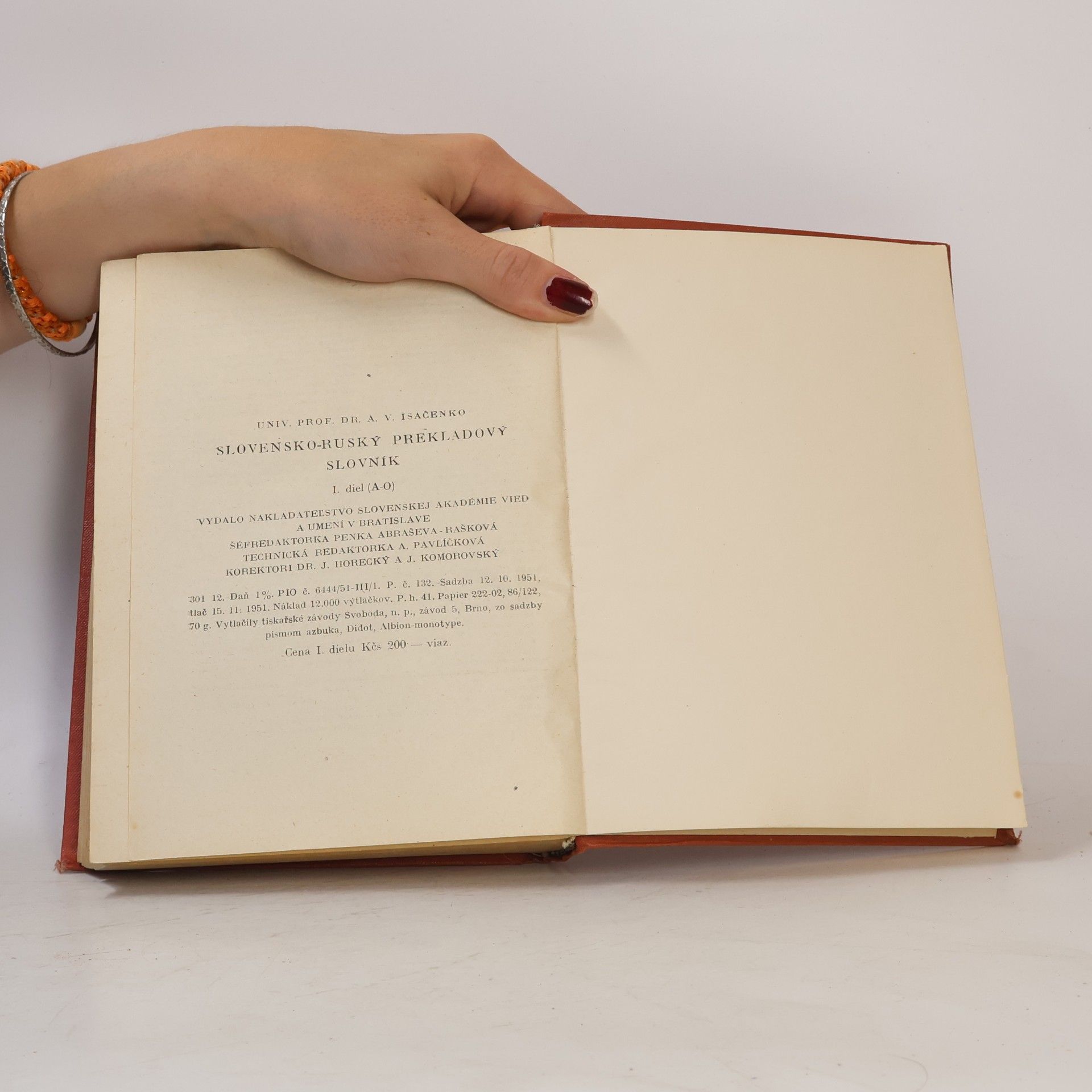 Autores varios Slovensko-ruský prekladový slovník I. A-O