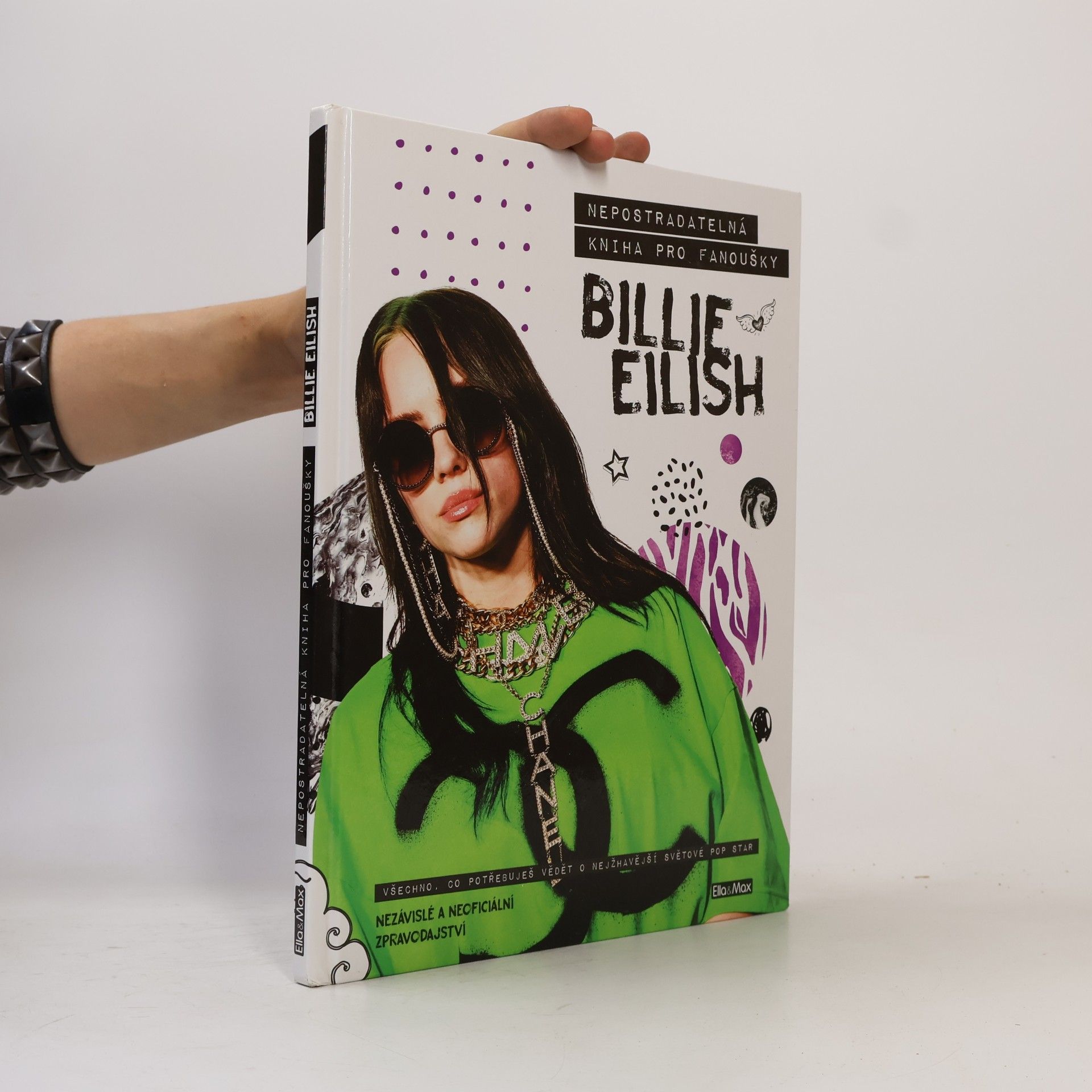 Malcolm Croft Billie Eilish: Nepostradatelná kniha pro fanoušky