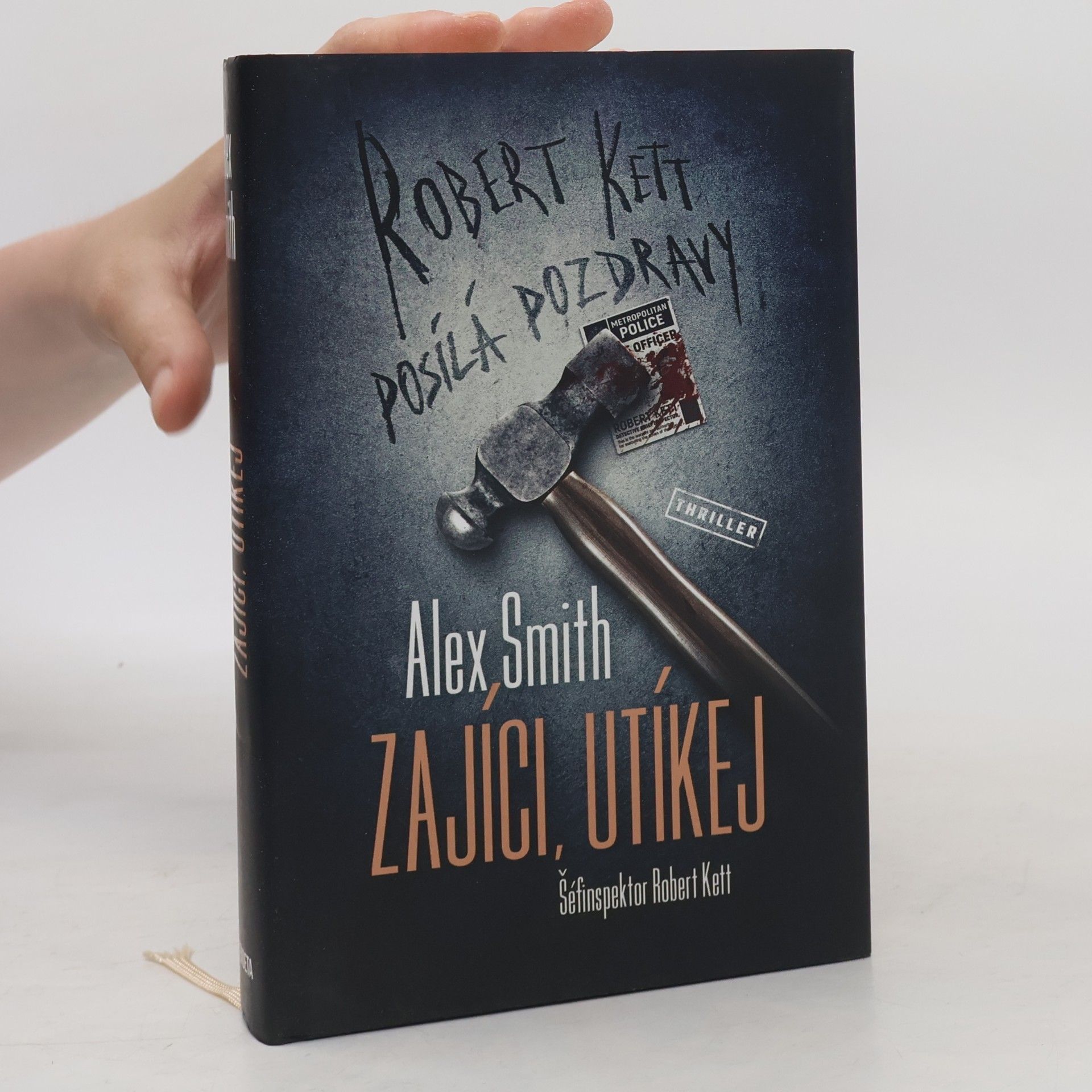 Alexander Gordon Smith Zajíci, utíkej