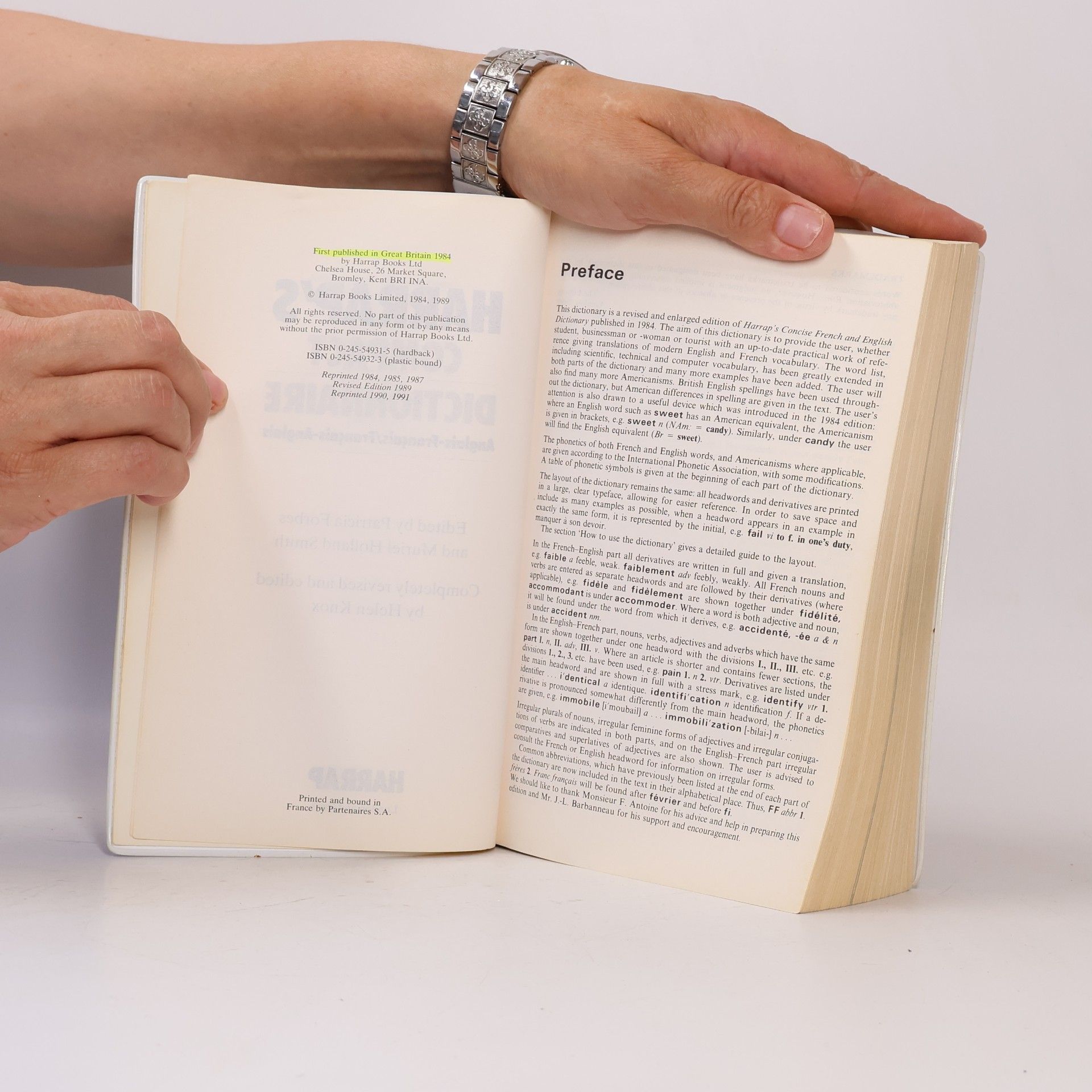 Patricia Forbes Harrap's Concise French-English Dictionary