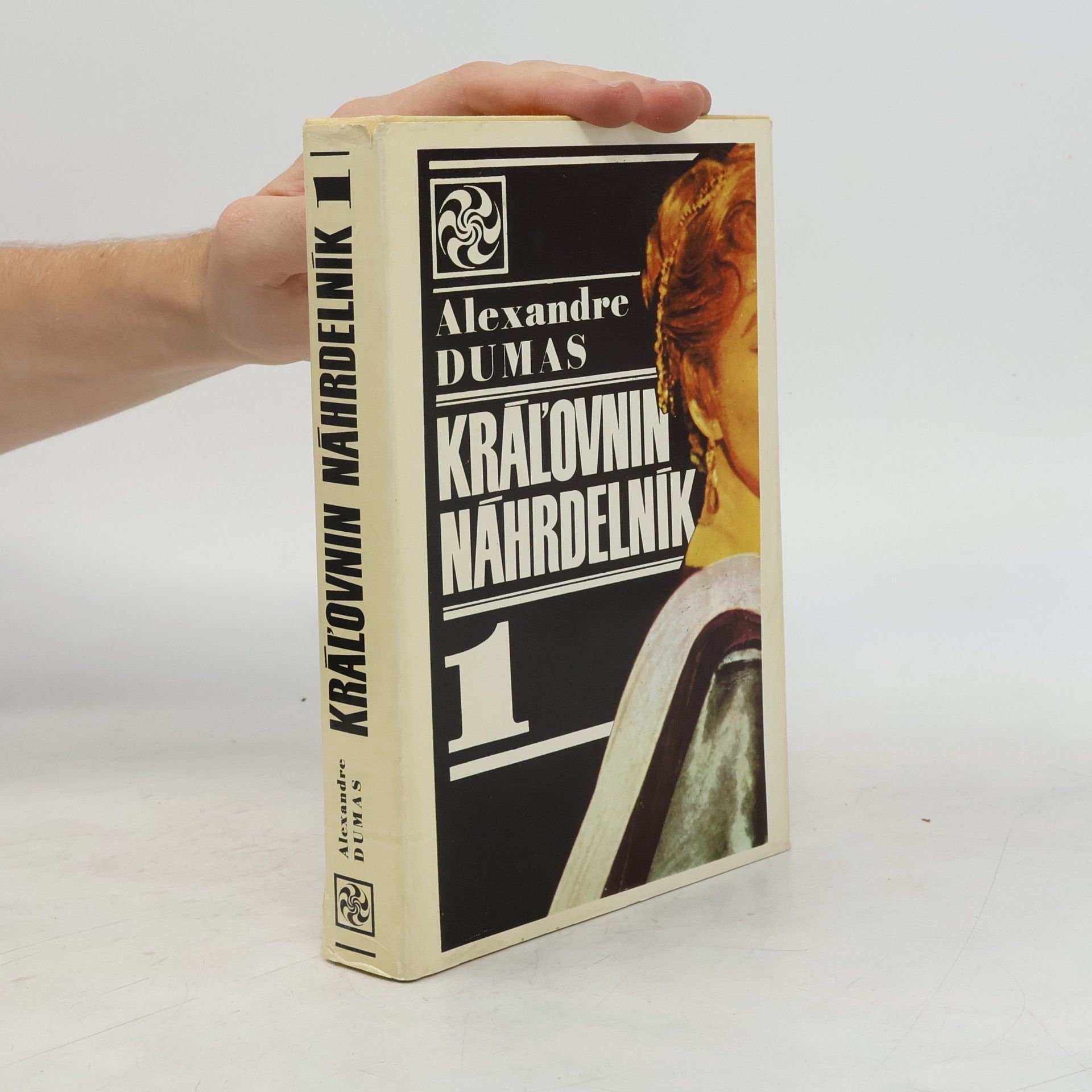 Alexandre Dumas der Ältere Kráľovnin náhrdelník 1