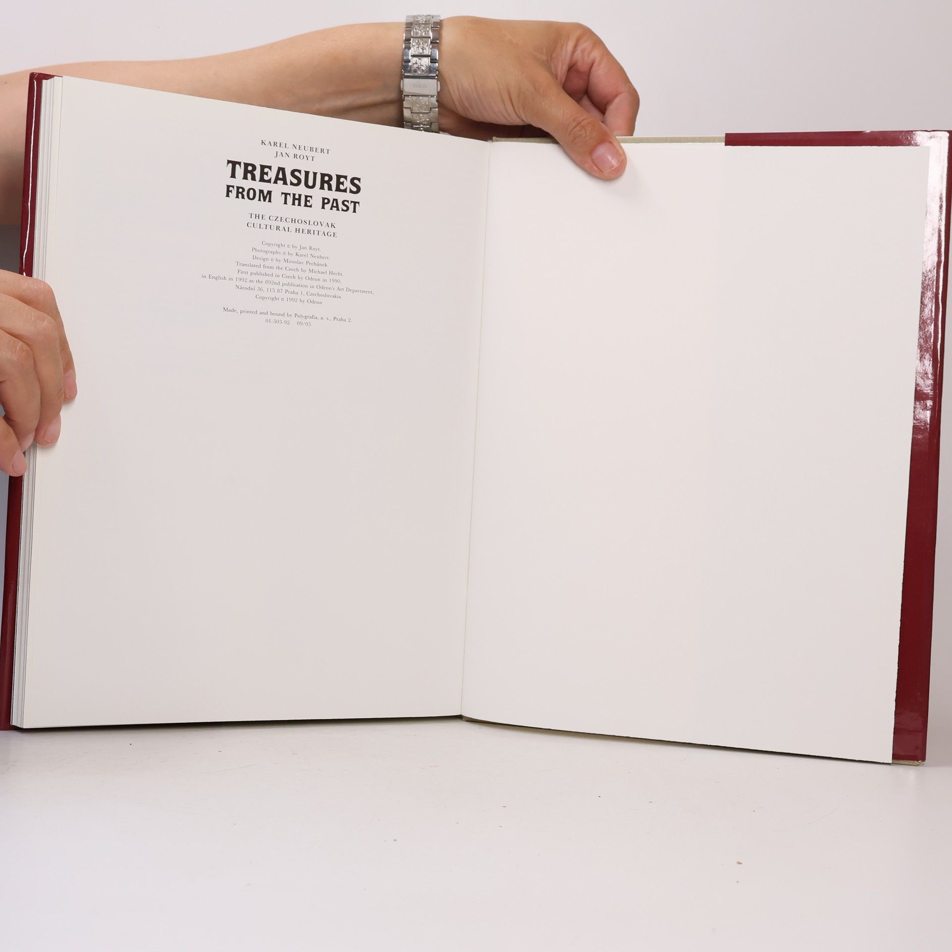 Jan Royt Treasures from the Past: The Czechoslovak Cultural Heritage