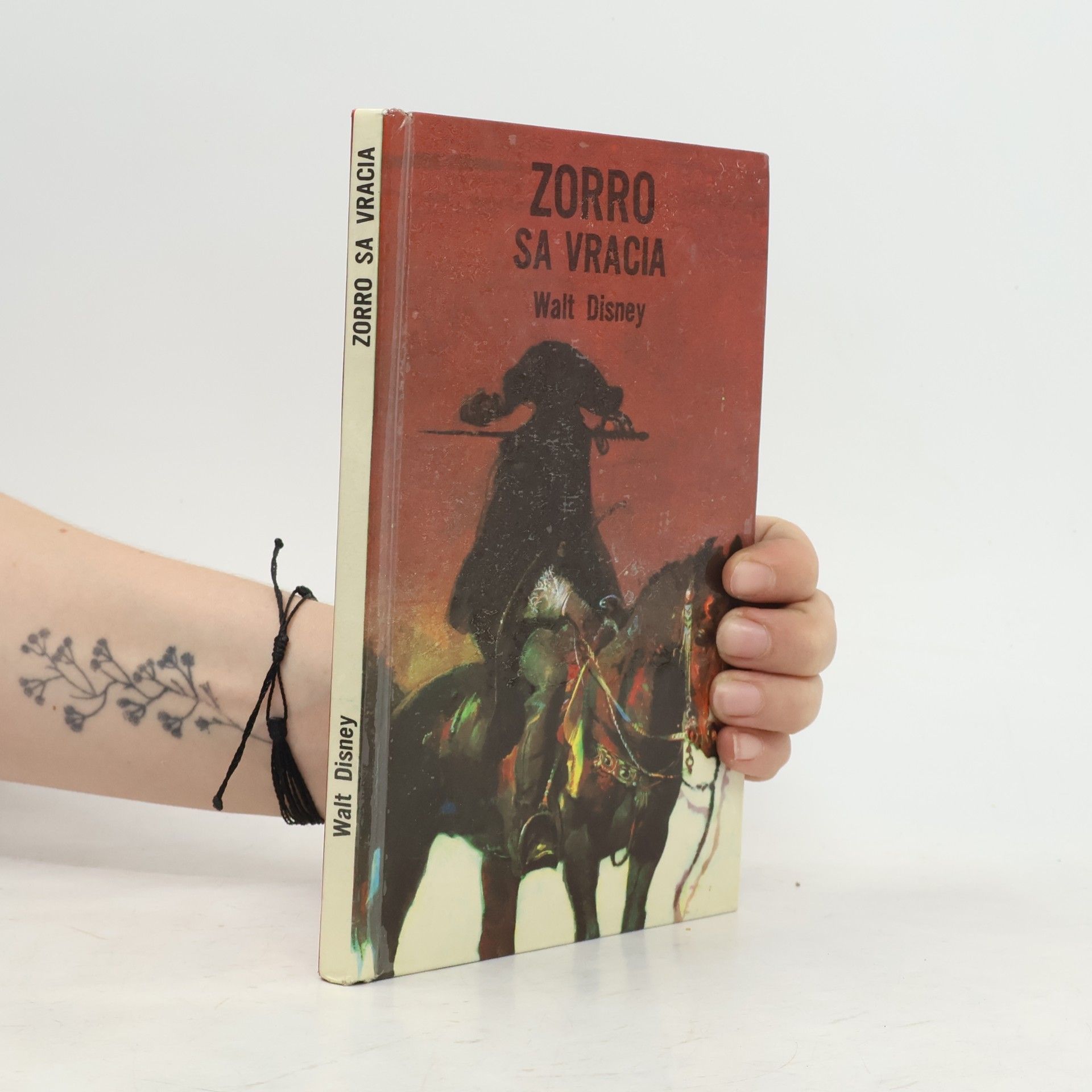 Walt Disney Zorro sa vracia