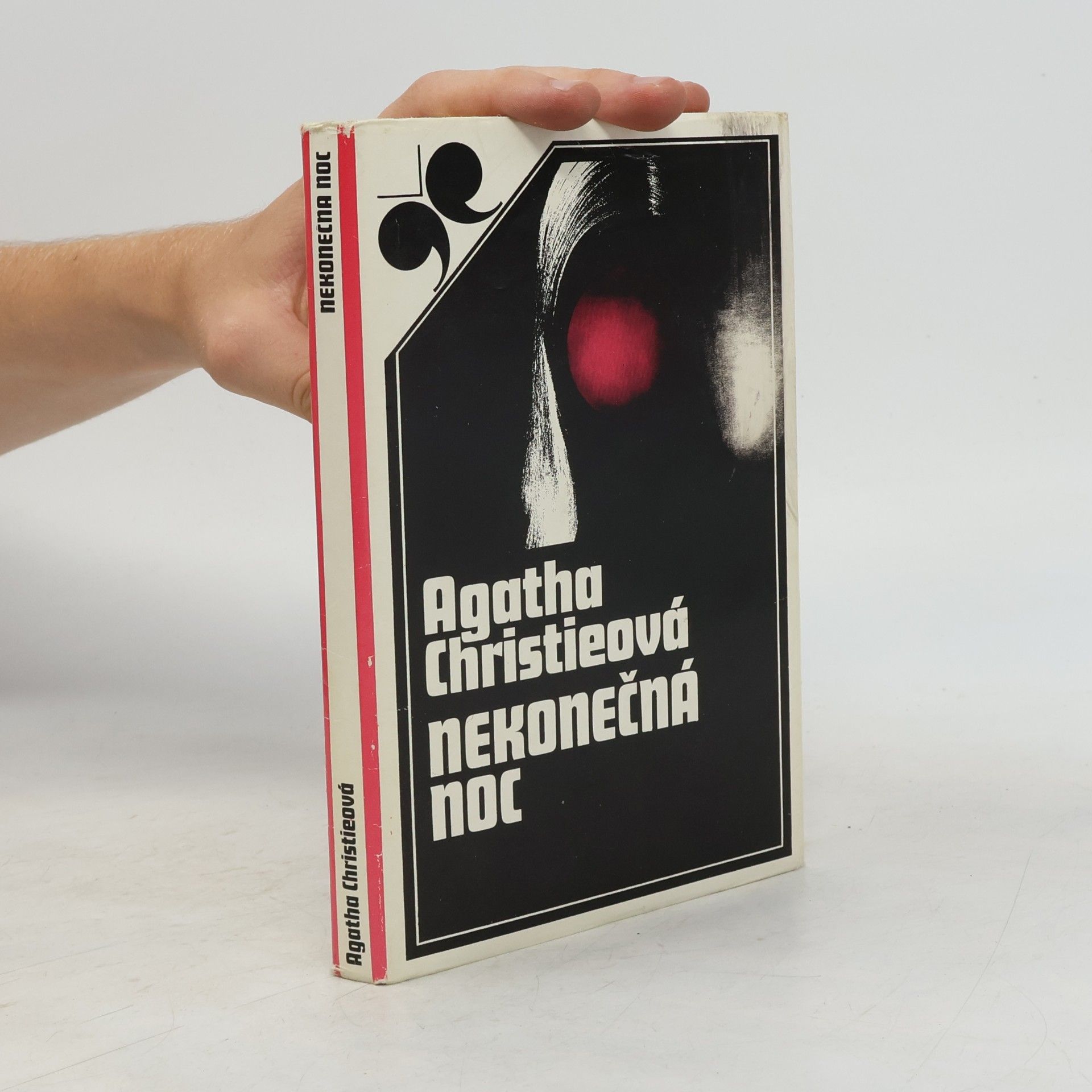 Agatha Christie Nekonečná noc