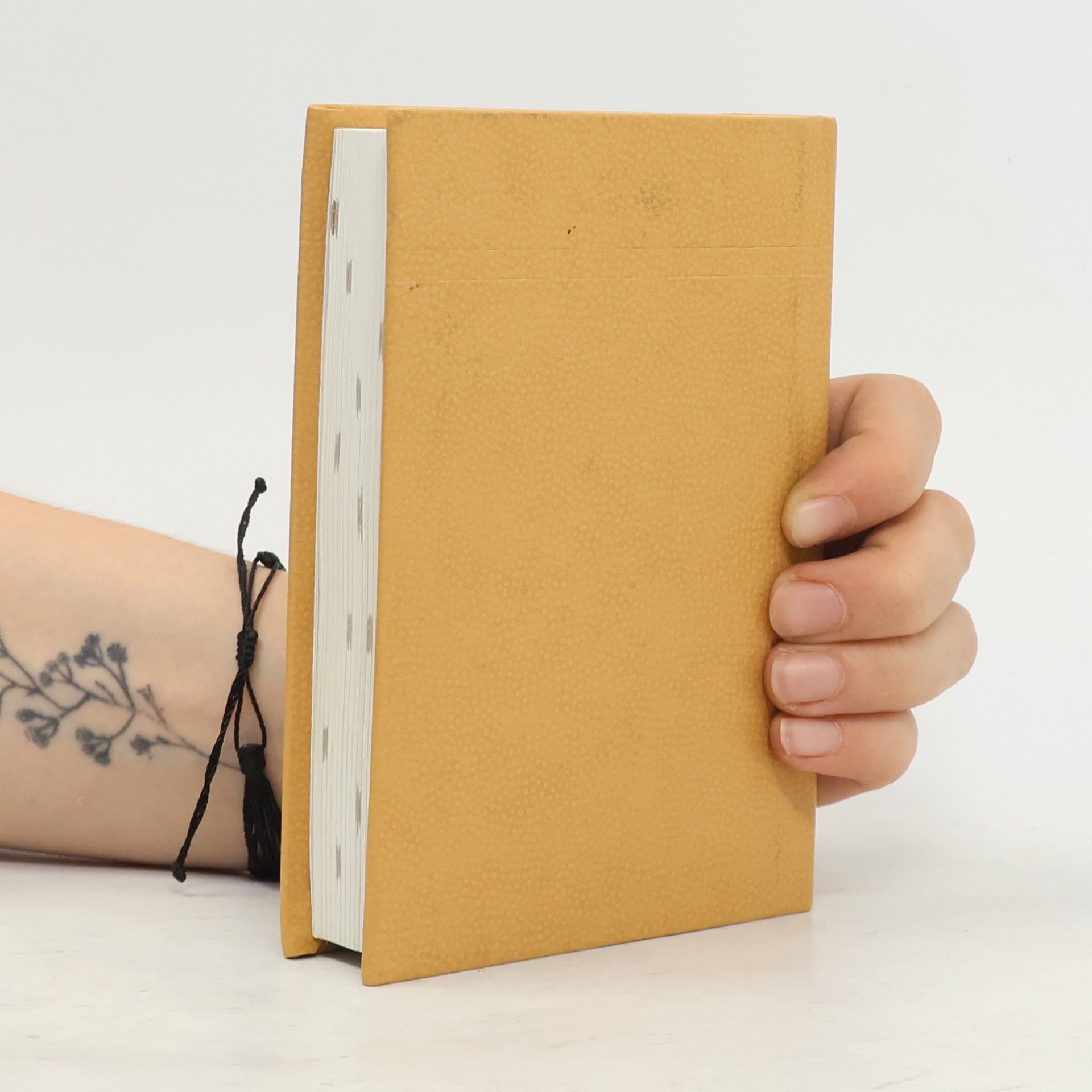 Collectif d'auteurs V tichu modlitby – viazaná