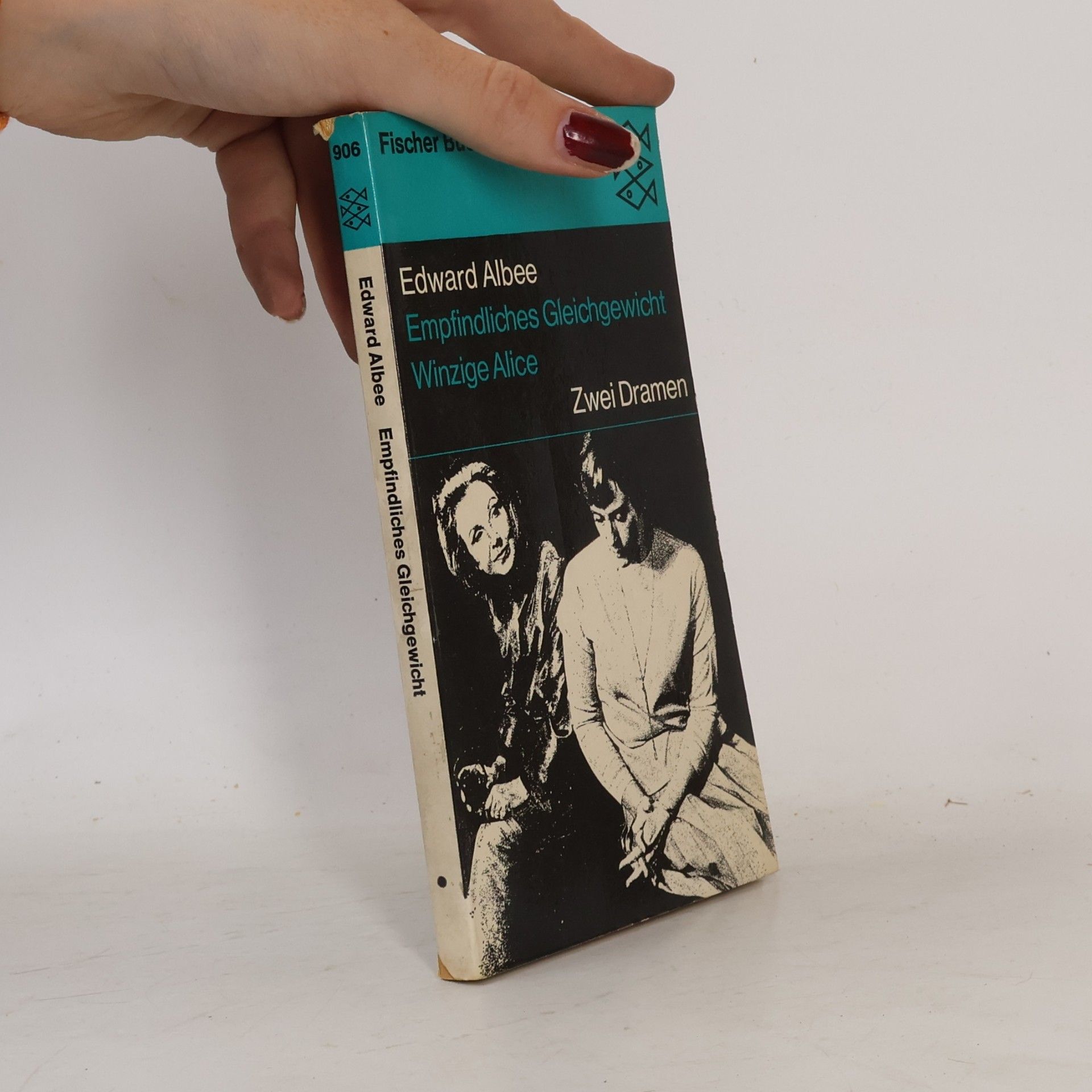Edward Albee Empfindliches Gleichgewicht. Winzige Alice
