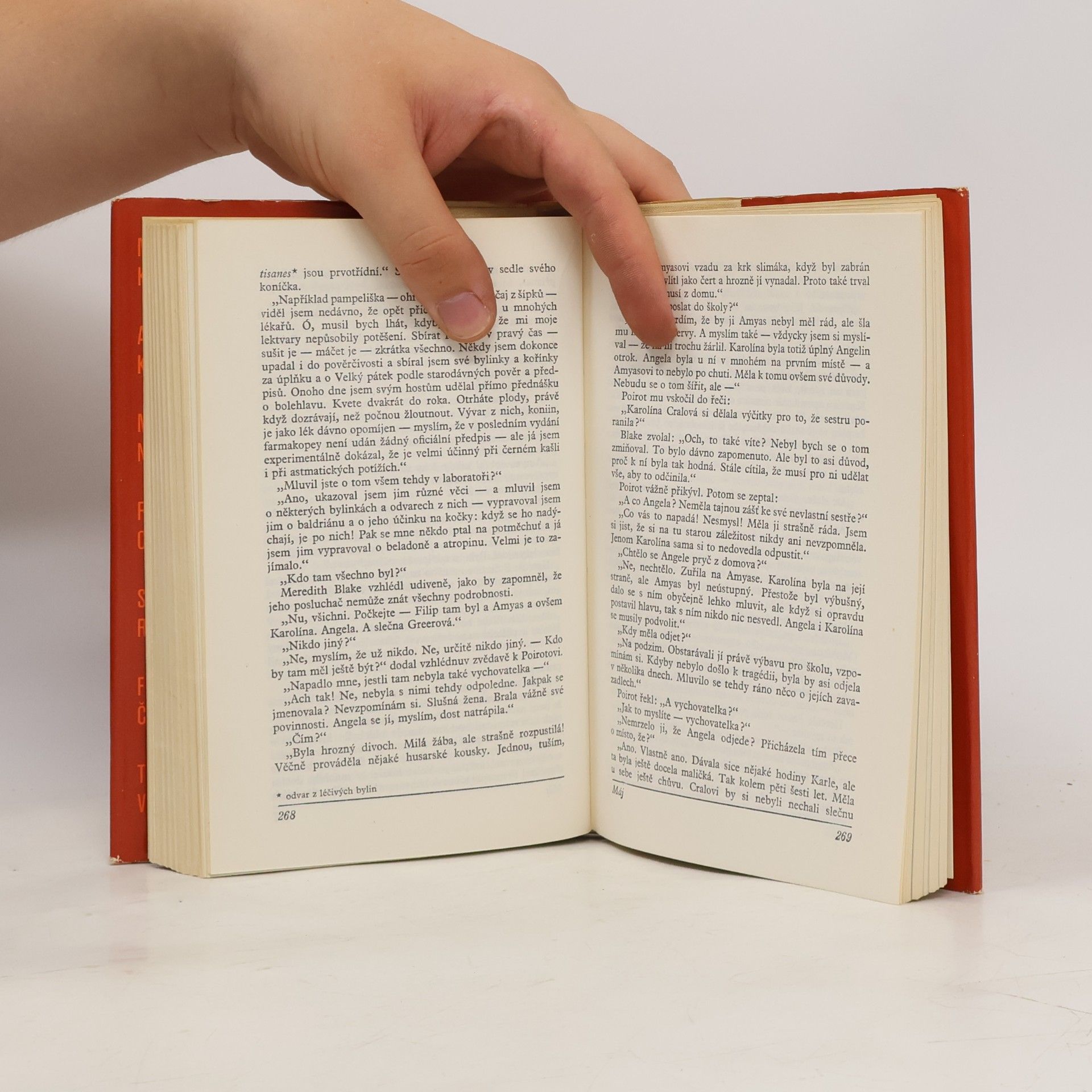 Agatha Christie Pan Poirot se vrací
