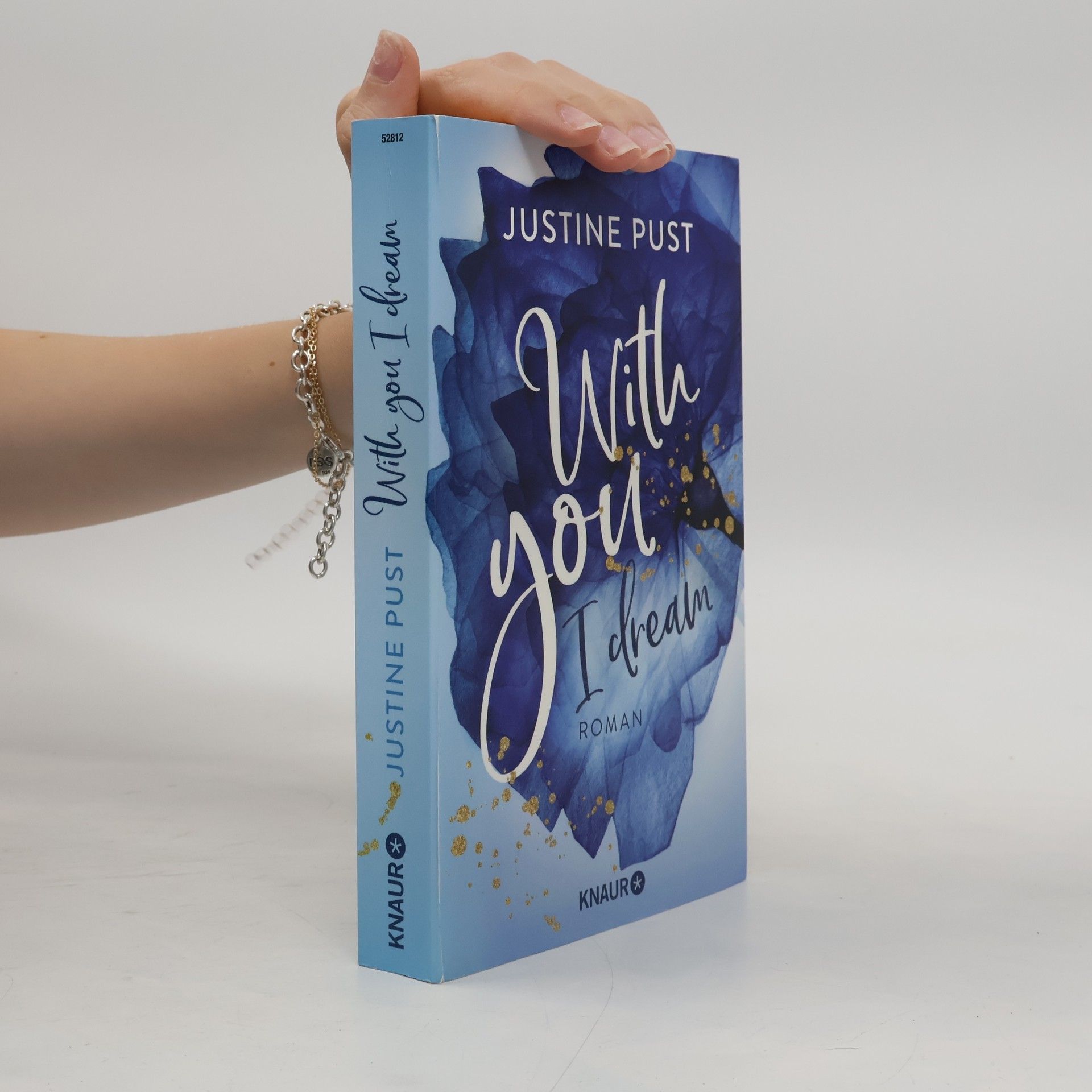 Justine Pust With you I dream