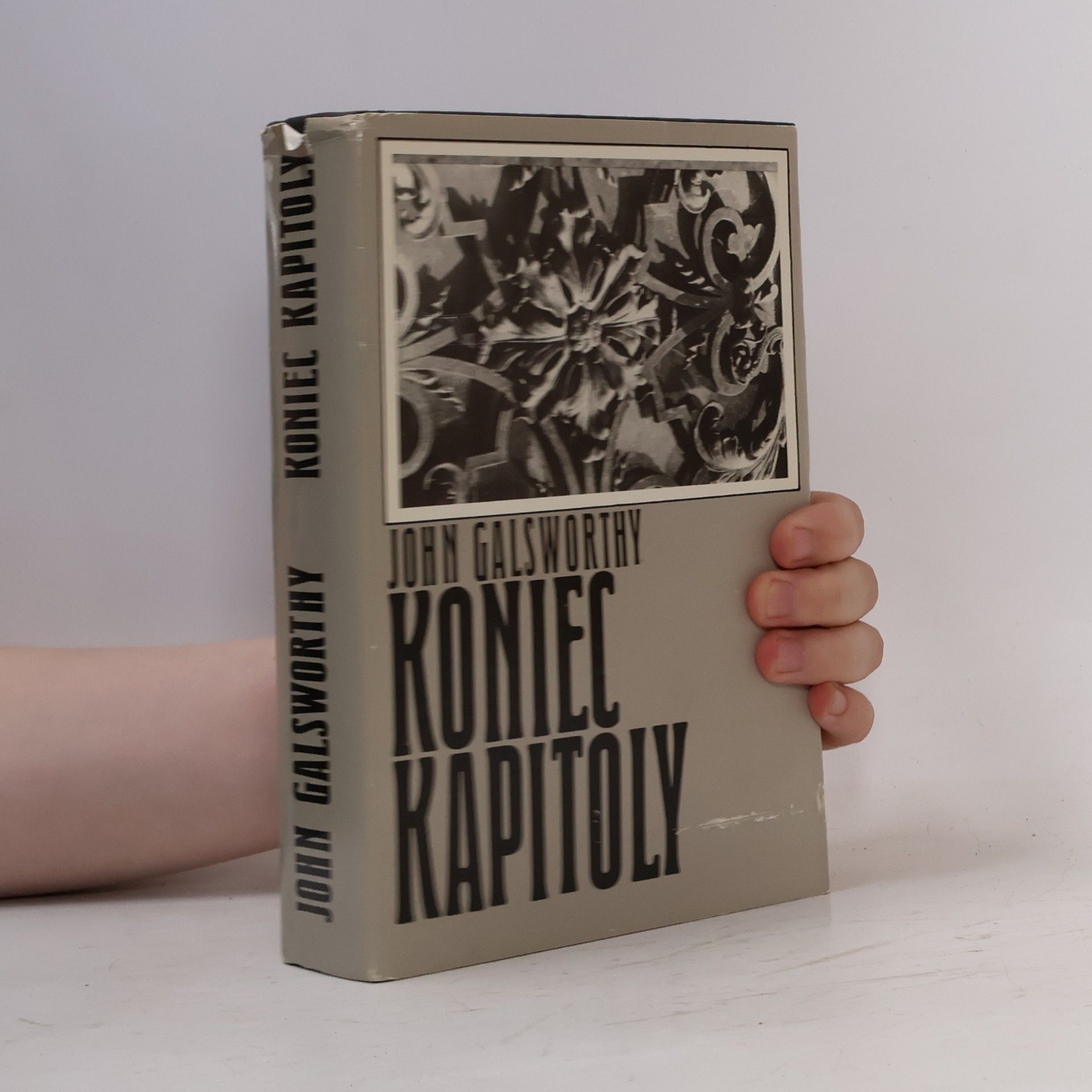 John Galsworthy Konec kapitoly