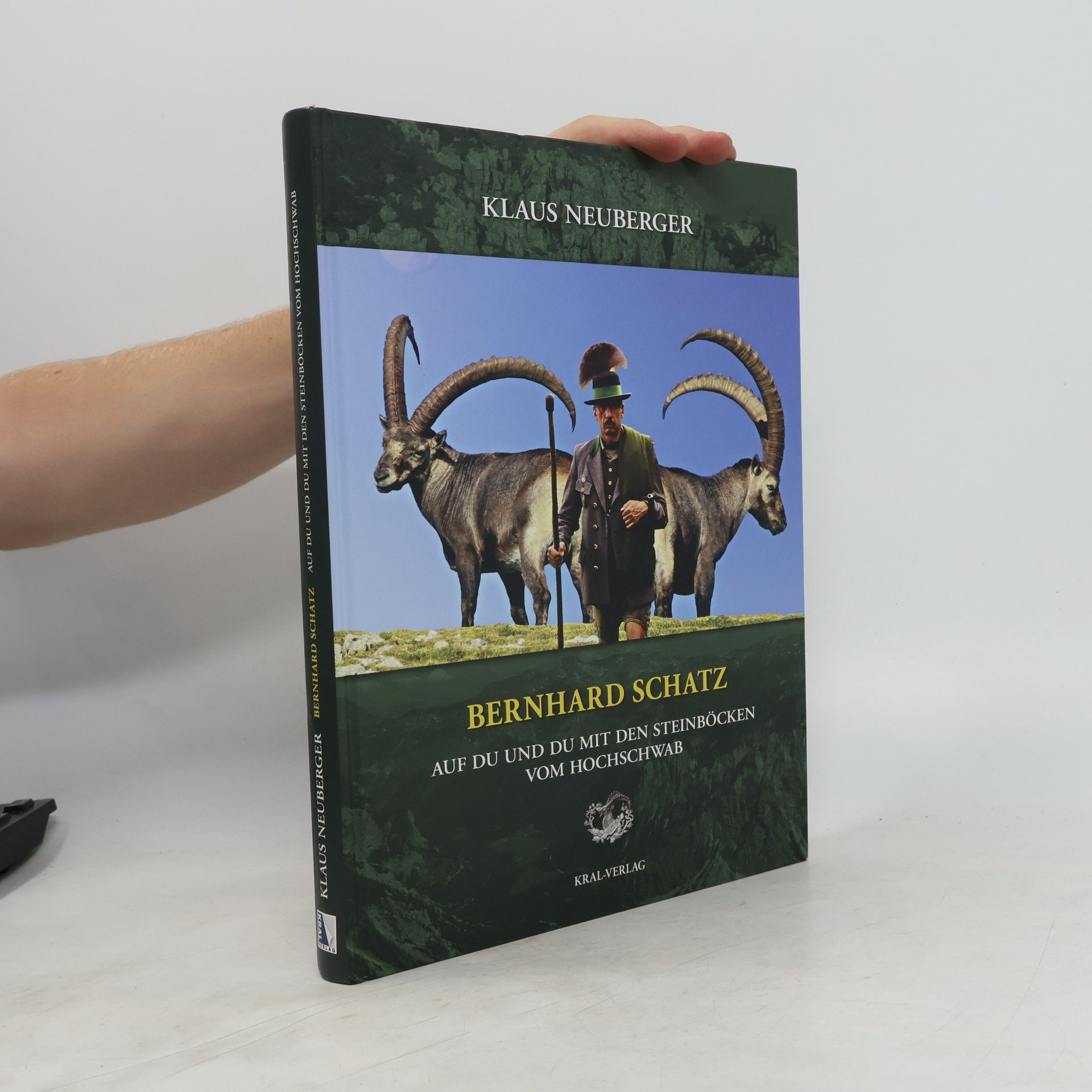 Bernhard Schatz Bernhard Schatz - Auf Du und Du mit den Steinböcken am Hochschwab