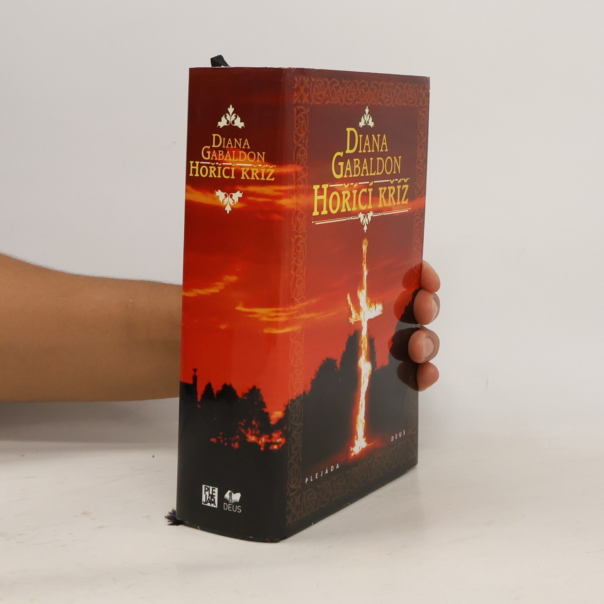 Diana Gabaldon Hořící kříž