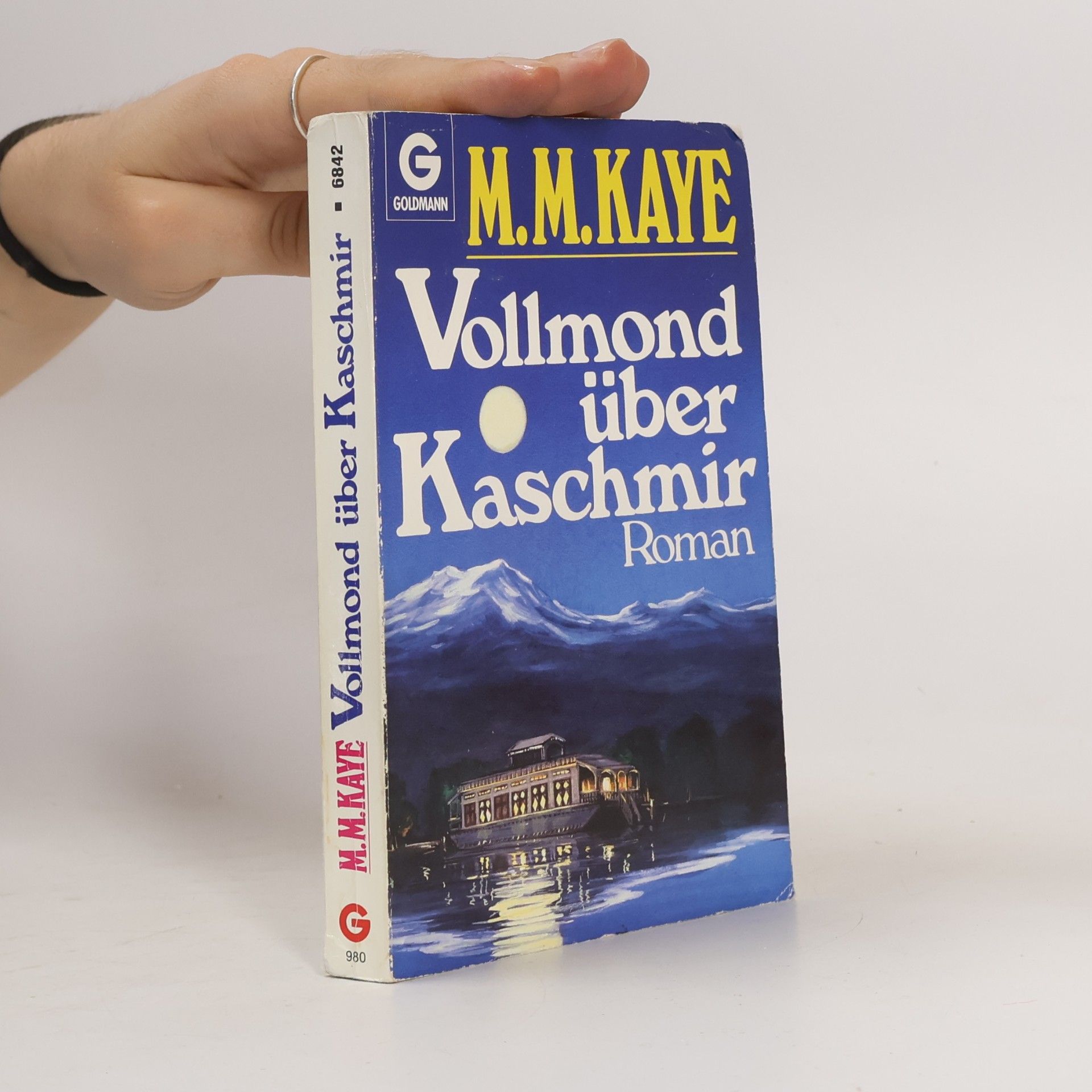 Mary Margaret Kaye Vollmond über Kaschmir