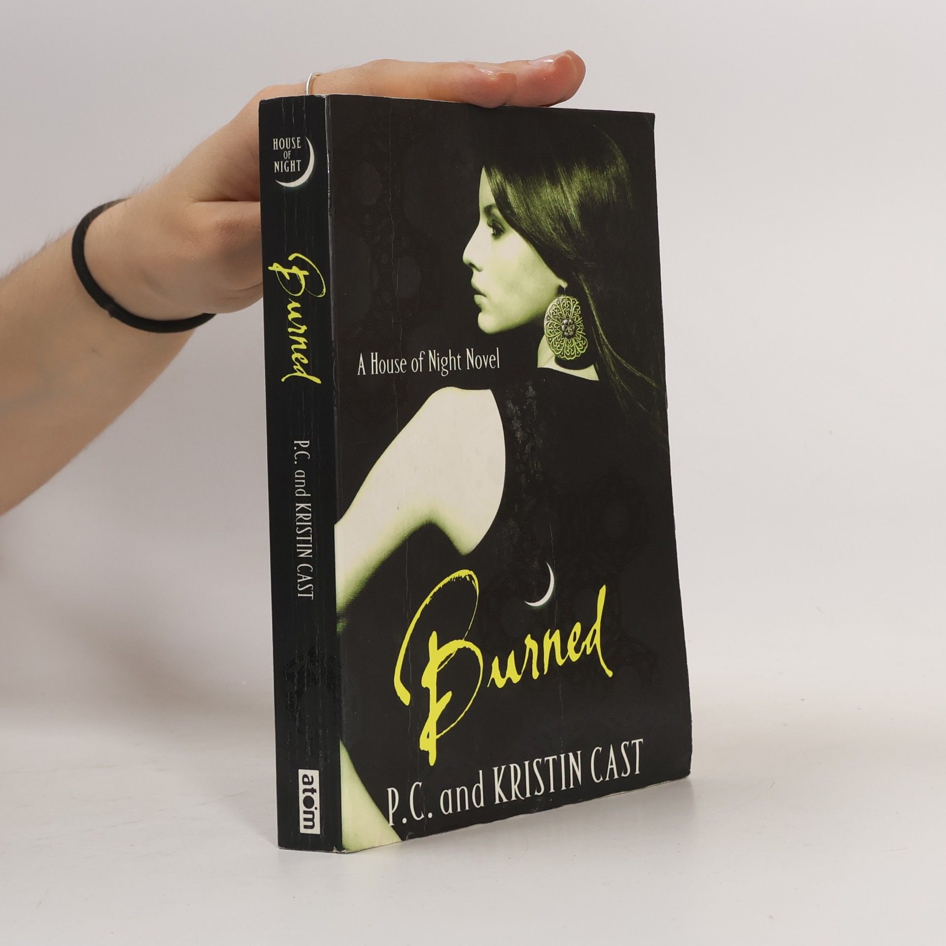 Burned : A house of night novel
