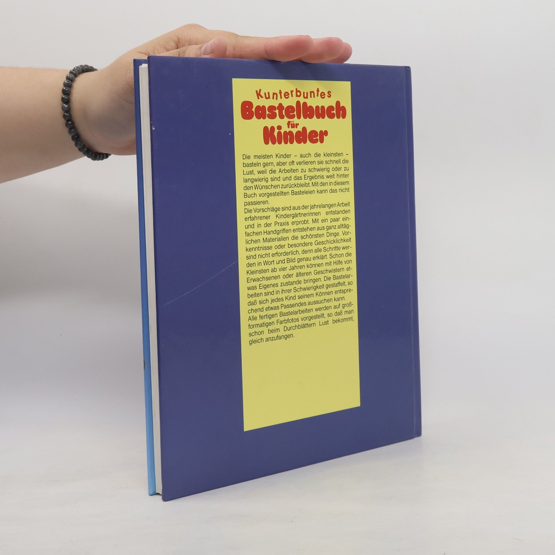 Autorenkollektiv Kunterbuntes Bastelbuch für Kinder