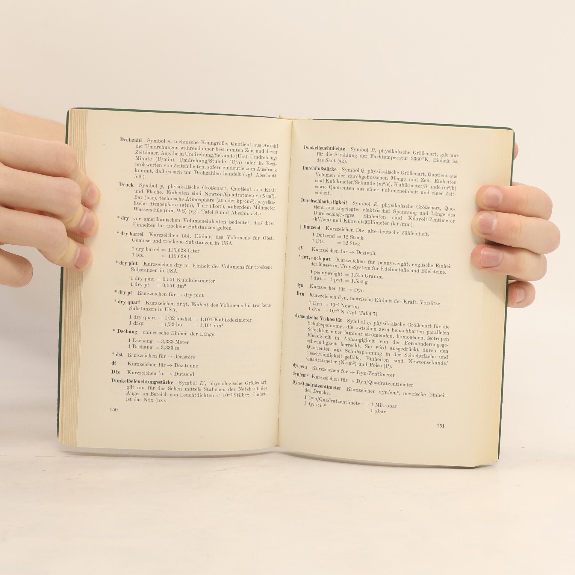 Autorenkollektiv Einheiten und Grössenarten der Narutwissenschaften