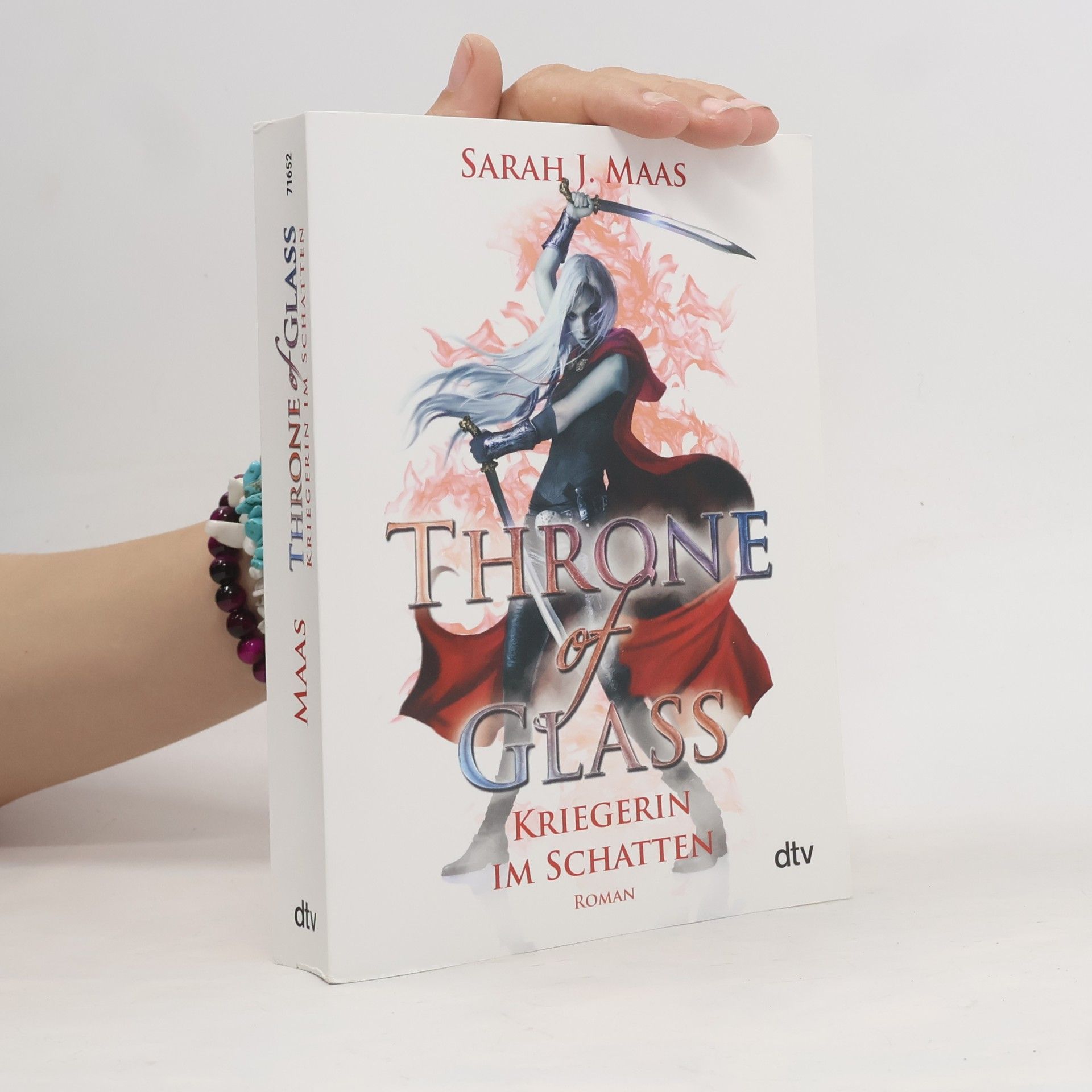 Sarah J. Maas Throne of Glass. Kriegerin im Schatten