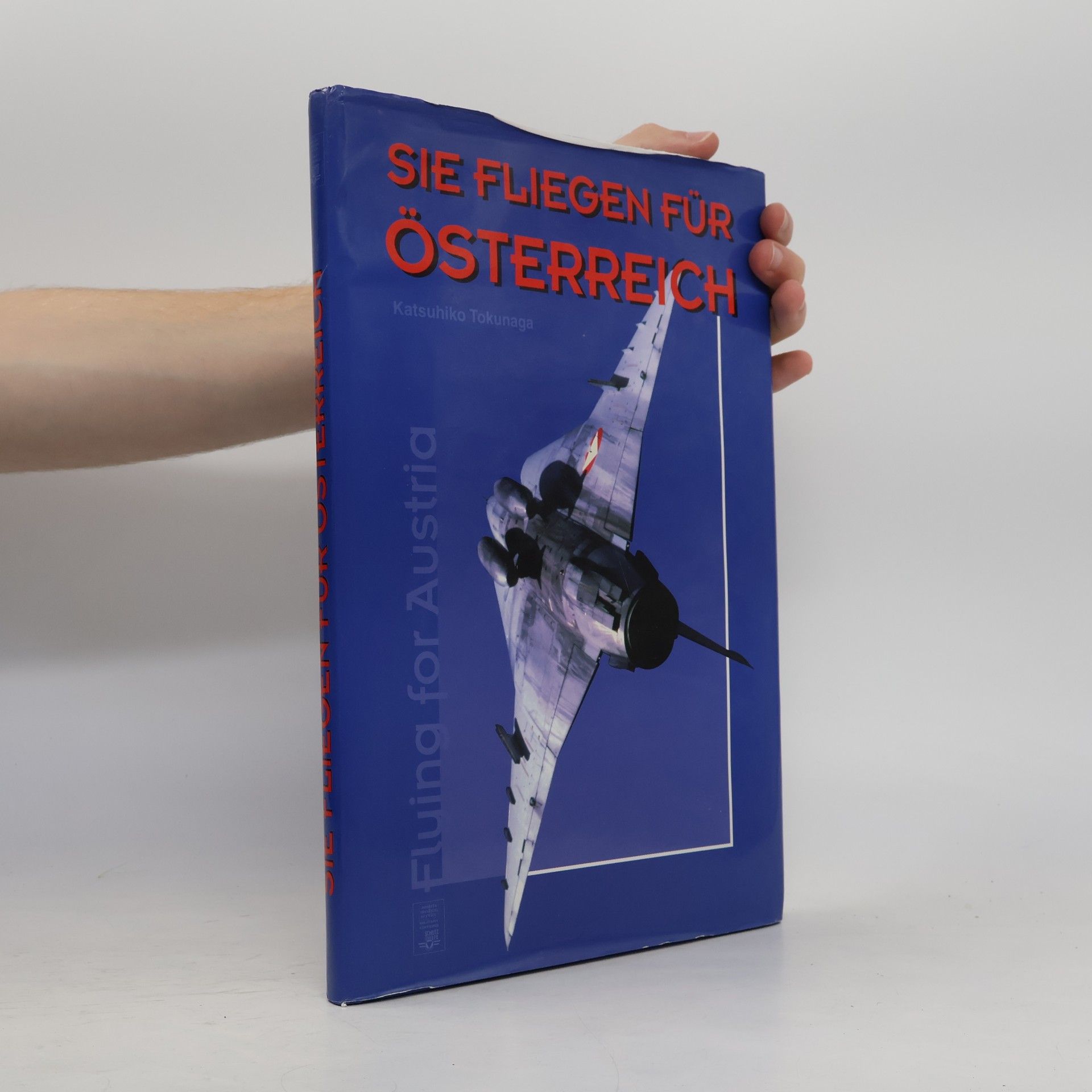 Katsuhiko Tokunaga Sie fliegen für Österreich